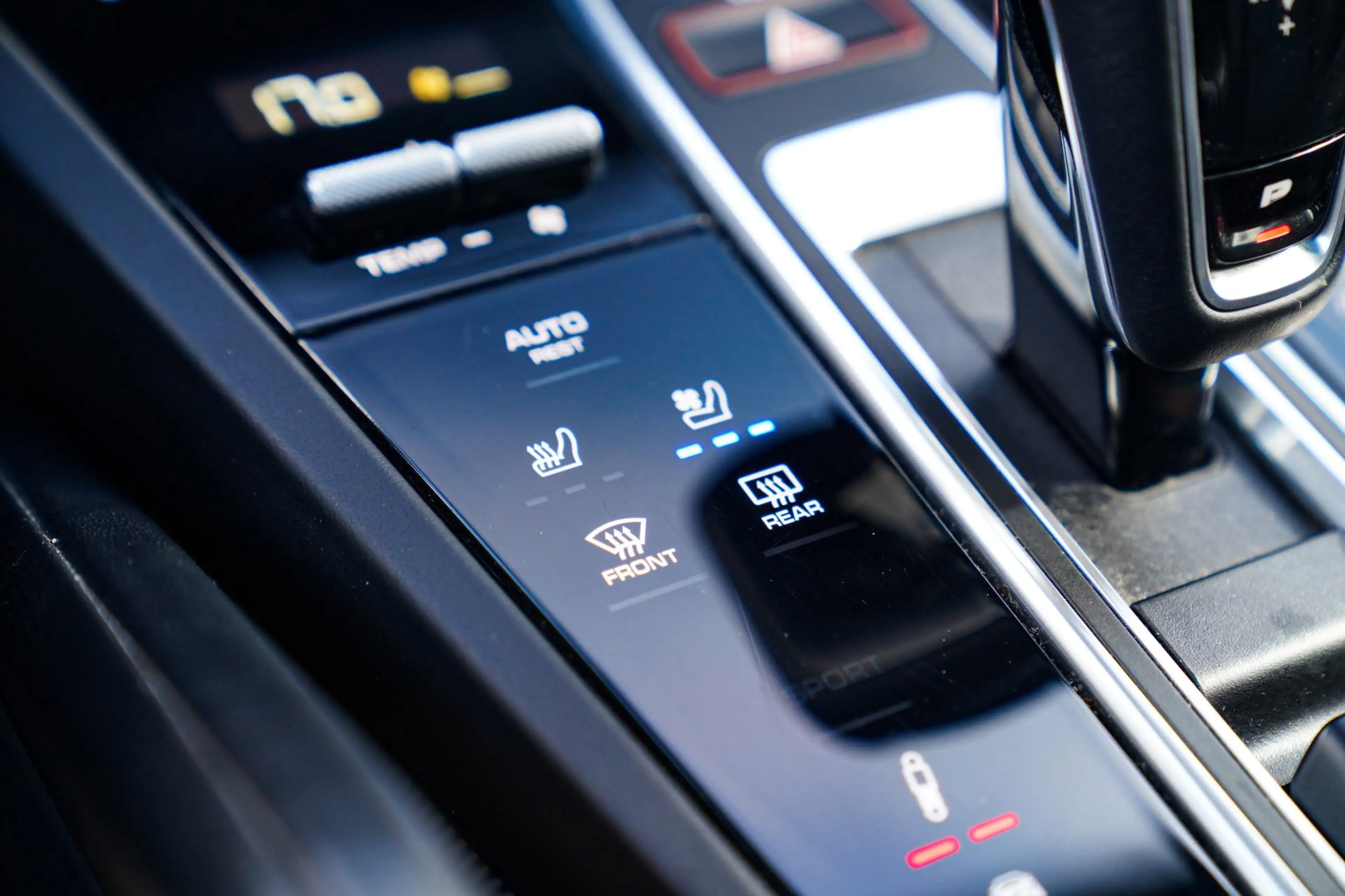 Porsche Cayenne 3.0 E-Hybrid | Massage | Stoelverkoeling | 360 Cam — photo 45