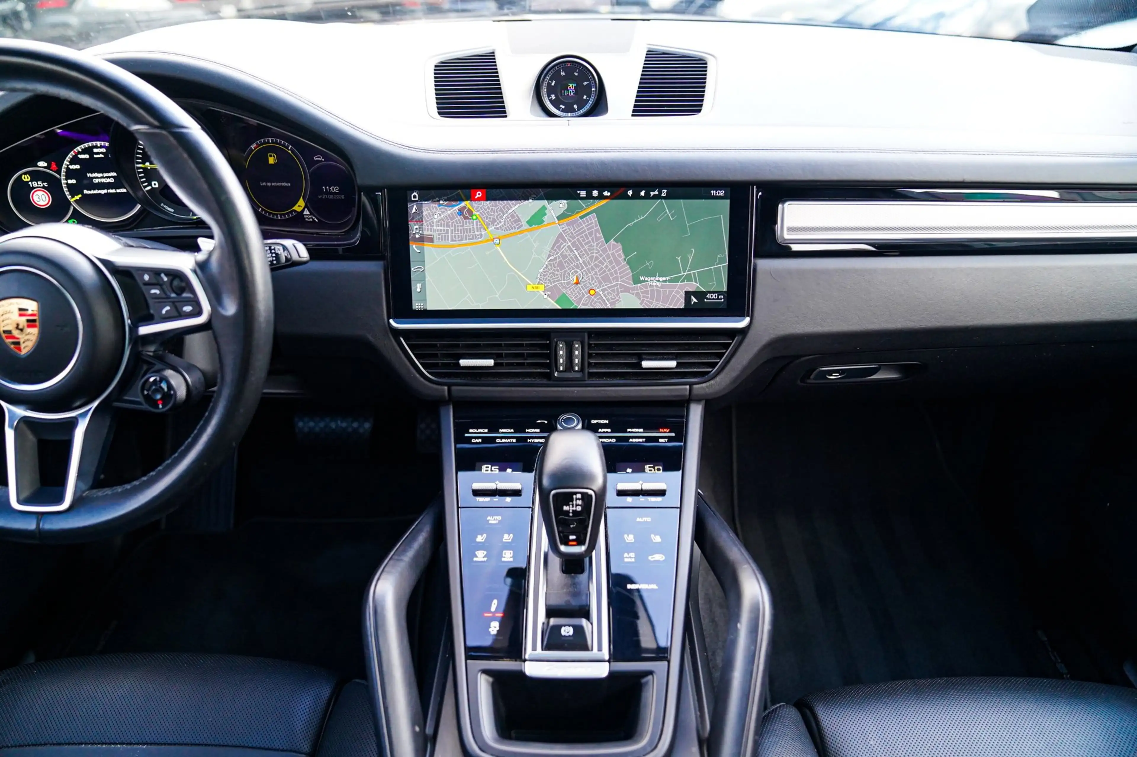 Porsche Cayenne 3.0 E-Hybrid | Massage | Stoelverkoeling | 360 Cam — photo 29