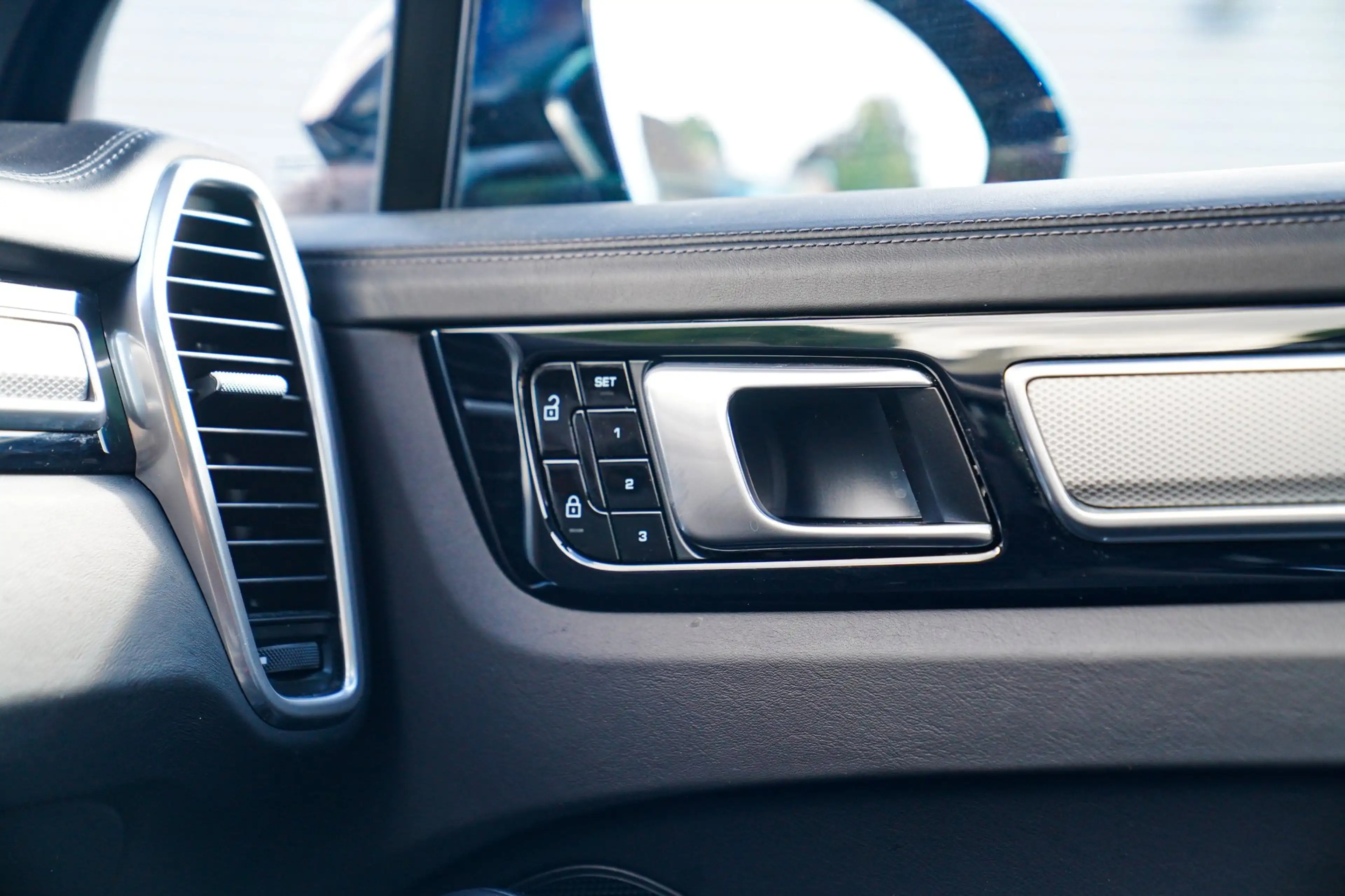 Porsche Cayenne 3.0 E-Hybrid | Massage | Stoelverkoeling | 360 Cam — photo 50