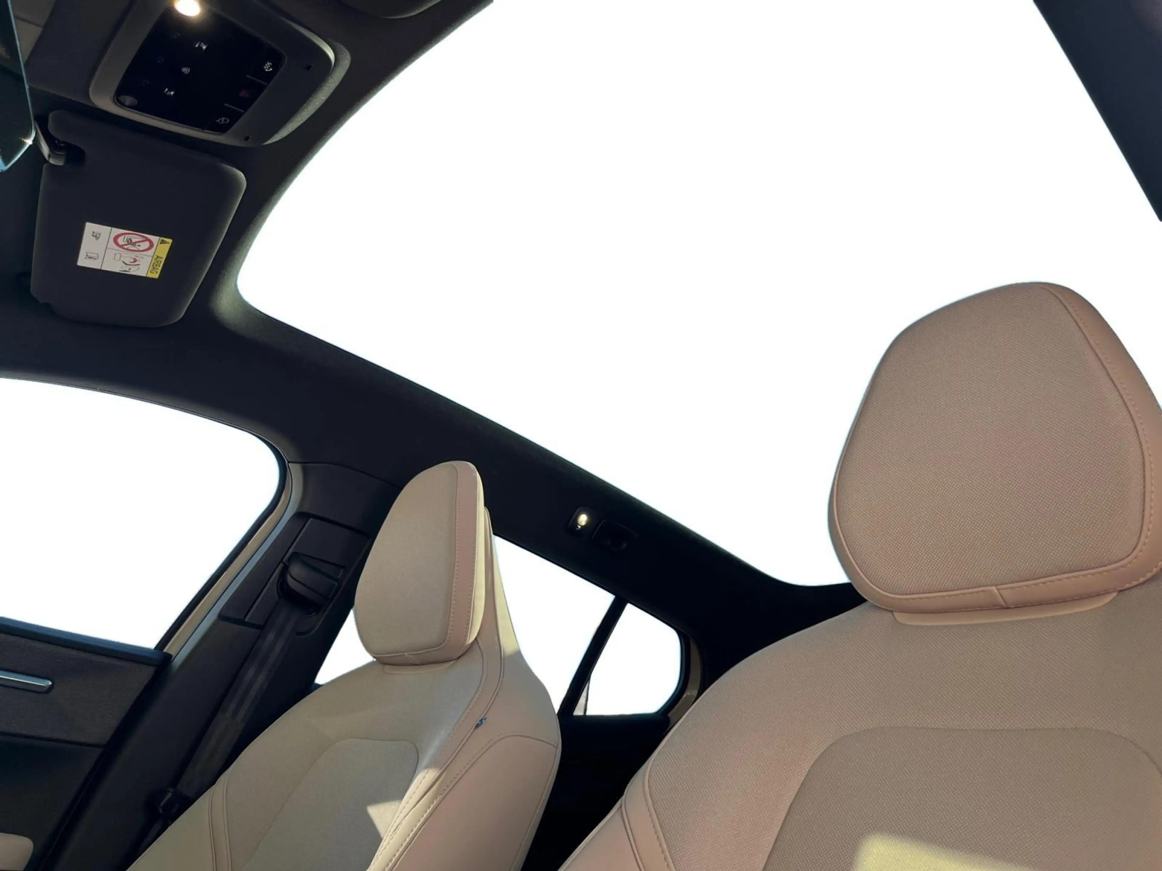 Volvo EX30 P5 Long Range Ultra Europa 69 kWh | Panoramadak | — photo 11