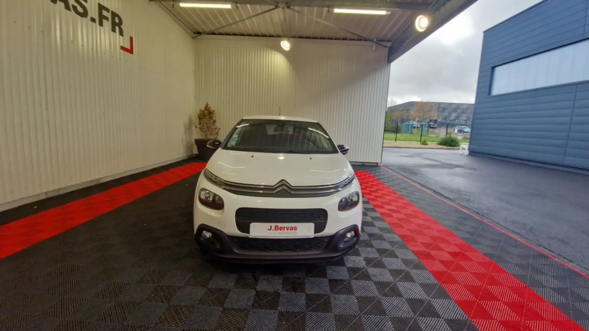 Citroen C3 puretech 110 ss shine business Blanc - 2