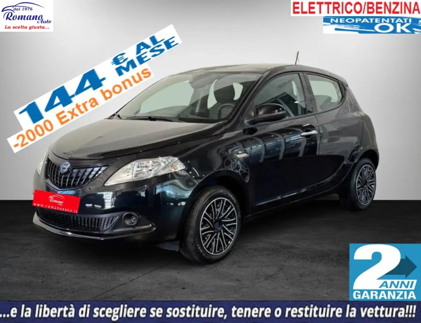 Lancia Ypsilon 1.0 FireFly 5p S&S Hybrid Silver Schwarz - 1