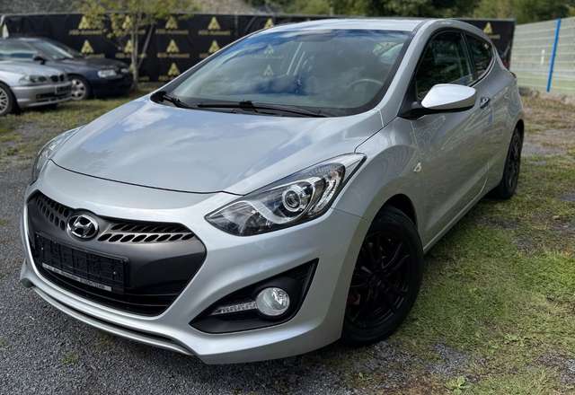 Imagine Hyundai i30 Coupe Classic *KLIMA*PDC*SCHECKHEFT