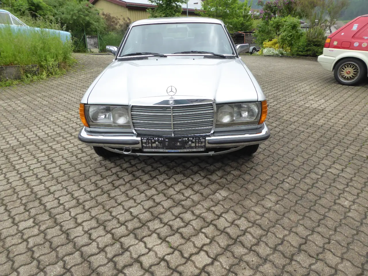 Mercedes-Benz CE 230 W123, foto 3
