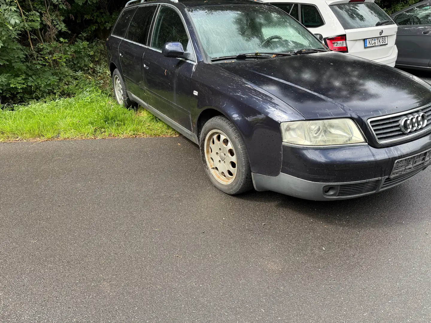 Audi A6 Avant 2.5 TDI Negru - 1