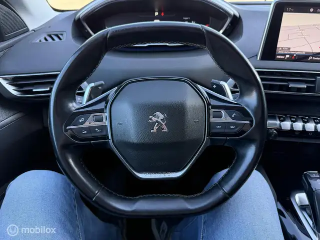 Peugeot 5008 view 12