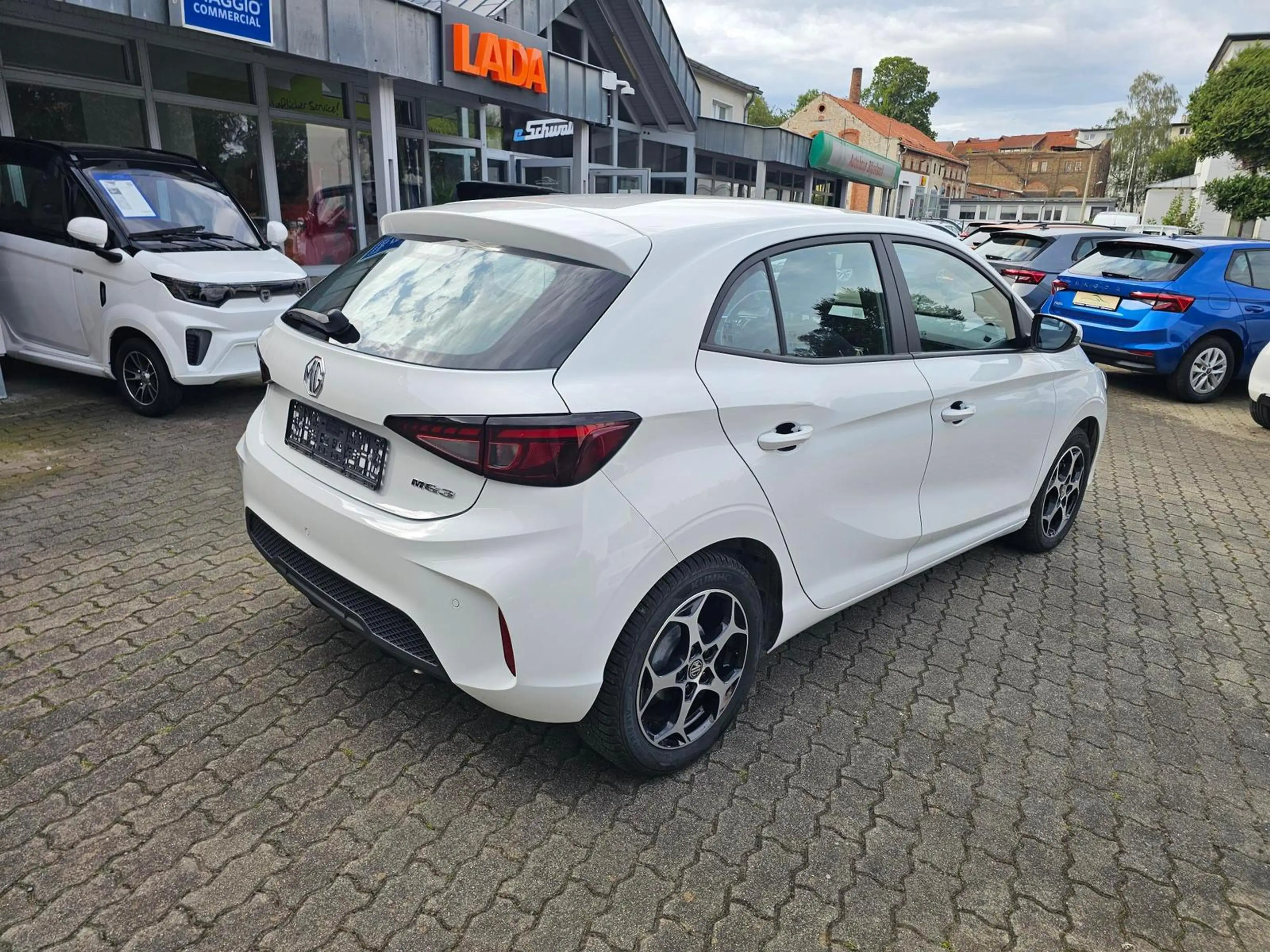 MG MG3 1.5 Comfort+5-TÜREN+RÜCKFAHRKAMERA+ALLWETTER — photo 3