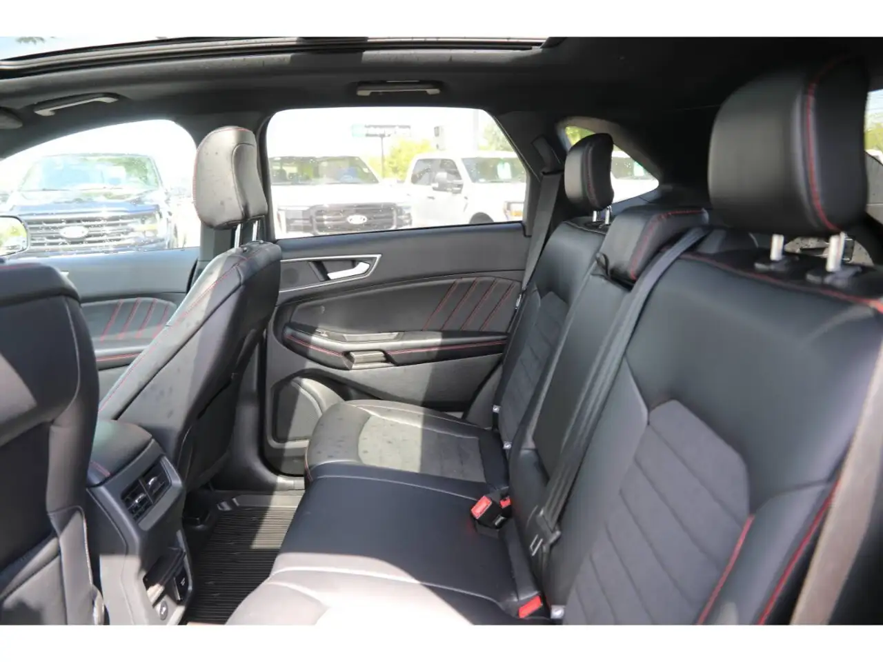 Ford Edge снимка Ford Edge