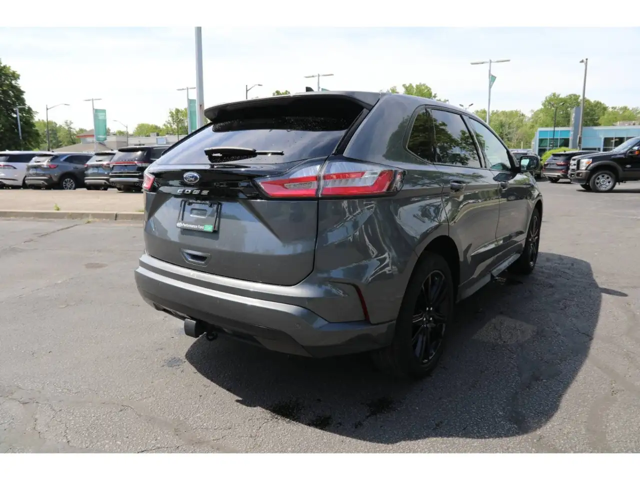 Ford Edge снимка Ford Edge
