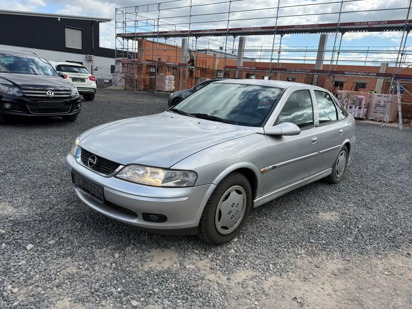 Opel Vectra 1.8 16V Comfort Klima El Fenster Plateado - 2