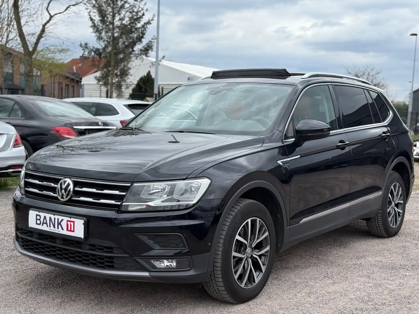 Volkswagen Tiguan Allspace |PANO|360KAM|ACC|AHK|DSG|MEMORY Schwarz - 1