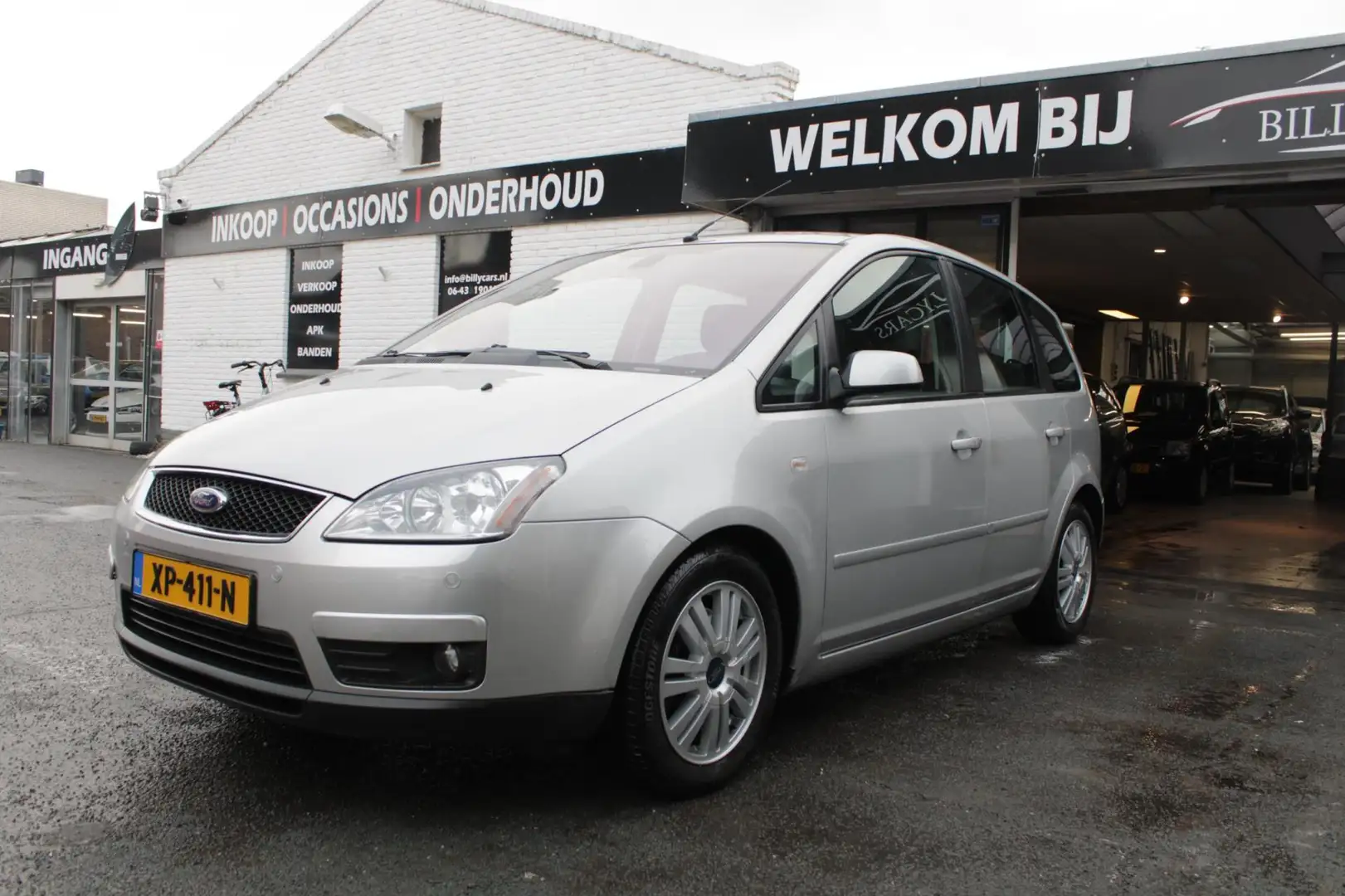 Ford Focus C-Max 2.0-16V Futura / Airco / CruiseControl / Navigatie Grau - 2