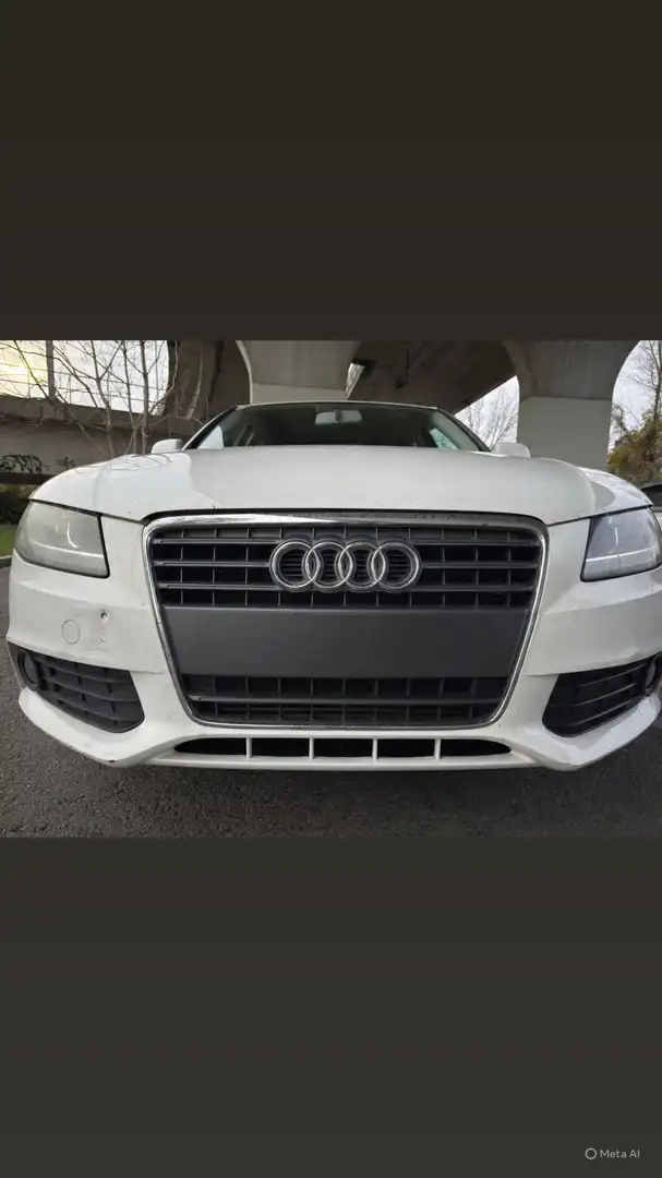 Audi A4 Avant 1,8 TFSI Jubiläumsmodell Weiß - 2