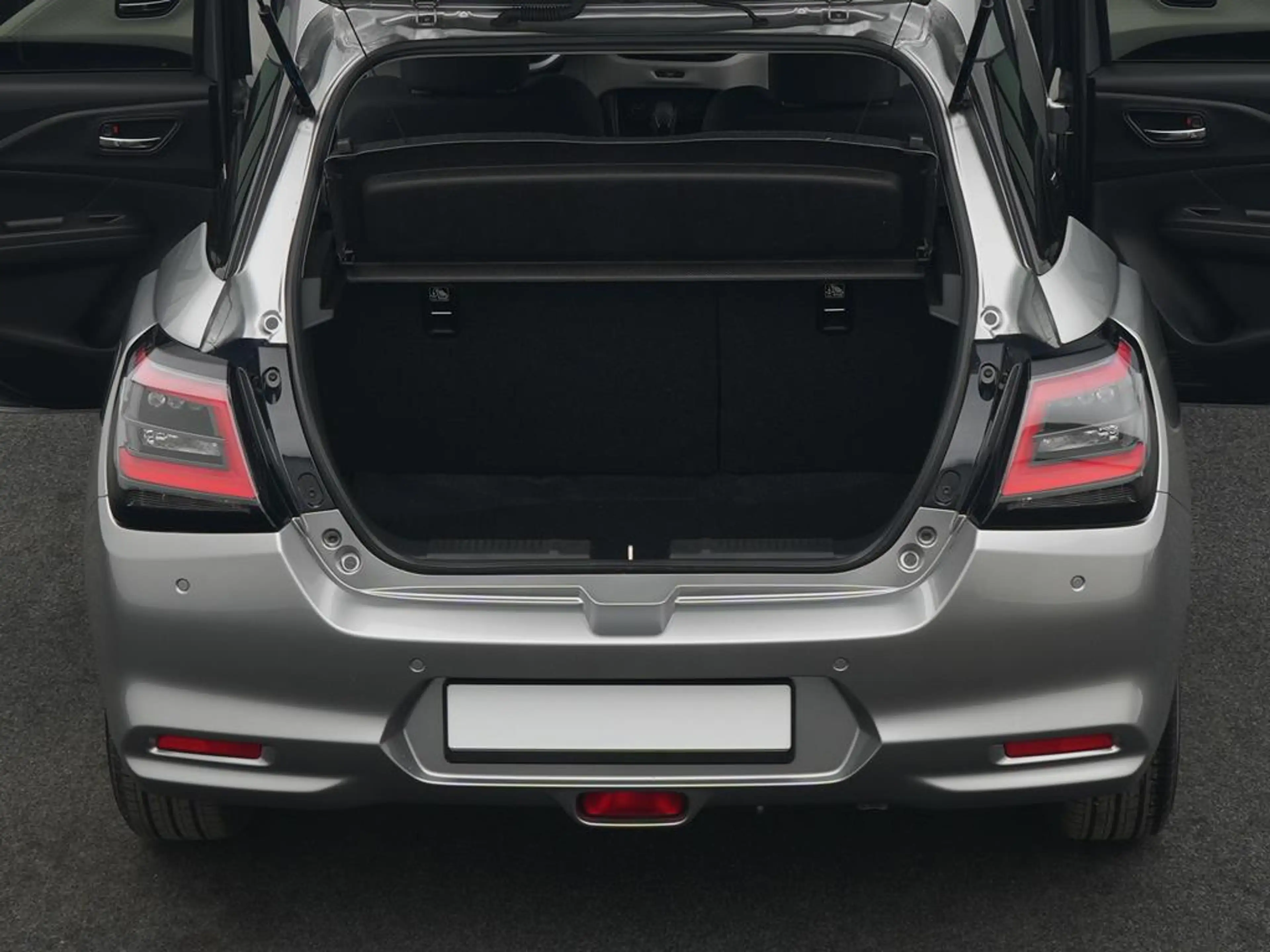 Suzuki Swift COMFORT CVT HYBRID — photo 8