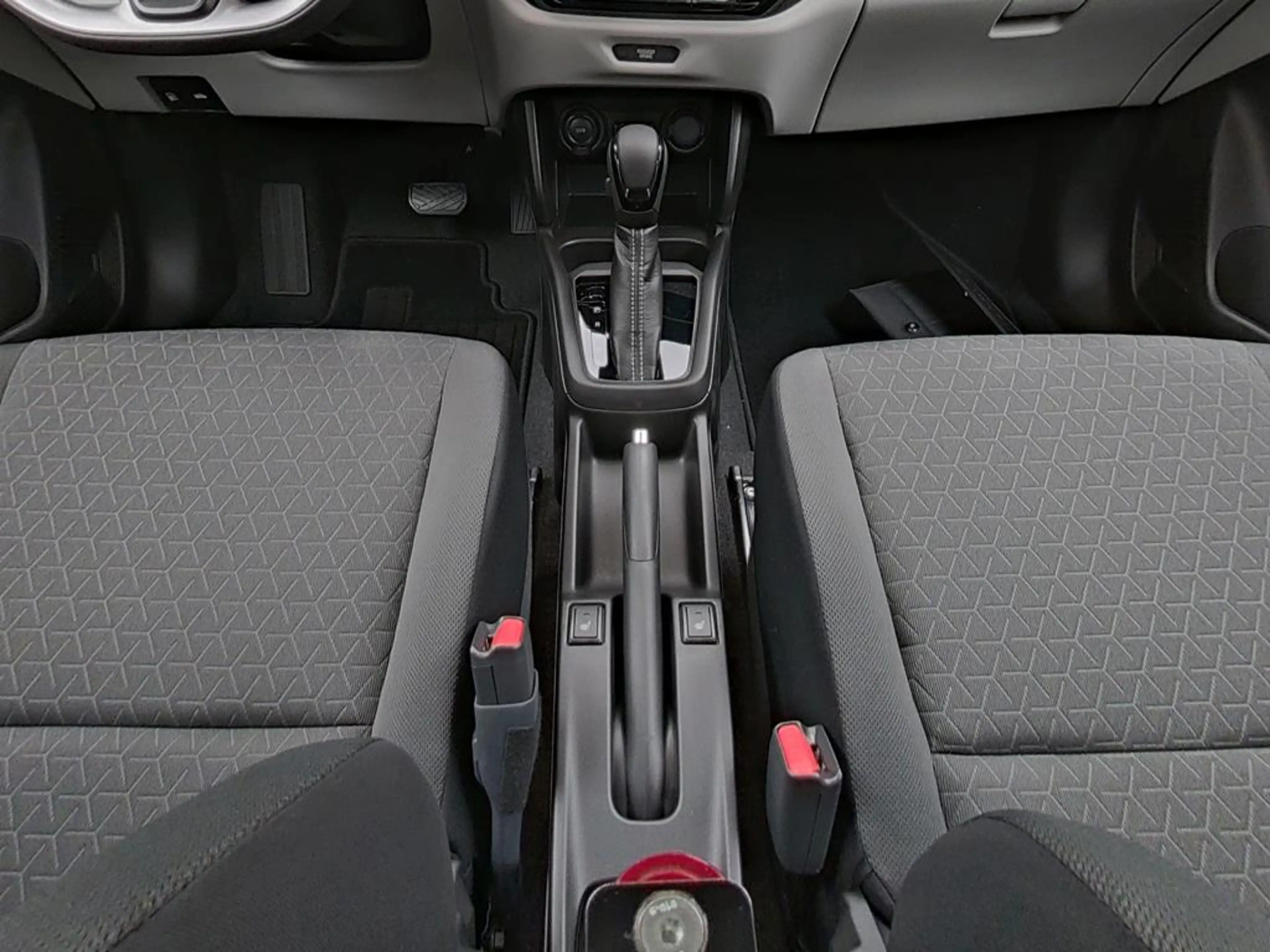 Suzuki Swift COMFORT CVT HYBRID — photo 14