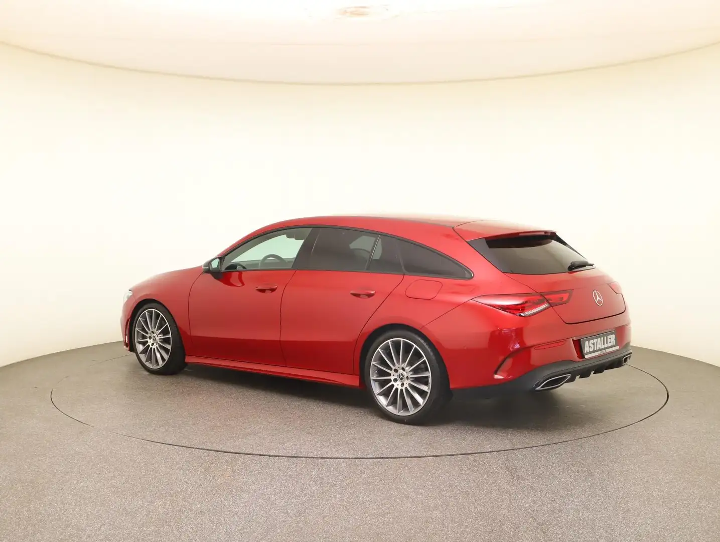 Mercedes-Benz CLA 220 d 4M SB AMG-Line AHK+LED+Navi+SHZ+Night crvena - 2
