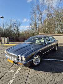 Jaguar Sovereign 4.0 (X300) 1996 – NL auto – APK 11/2026 – project-Yountimer