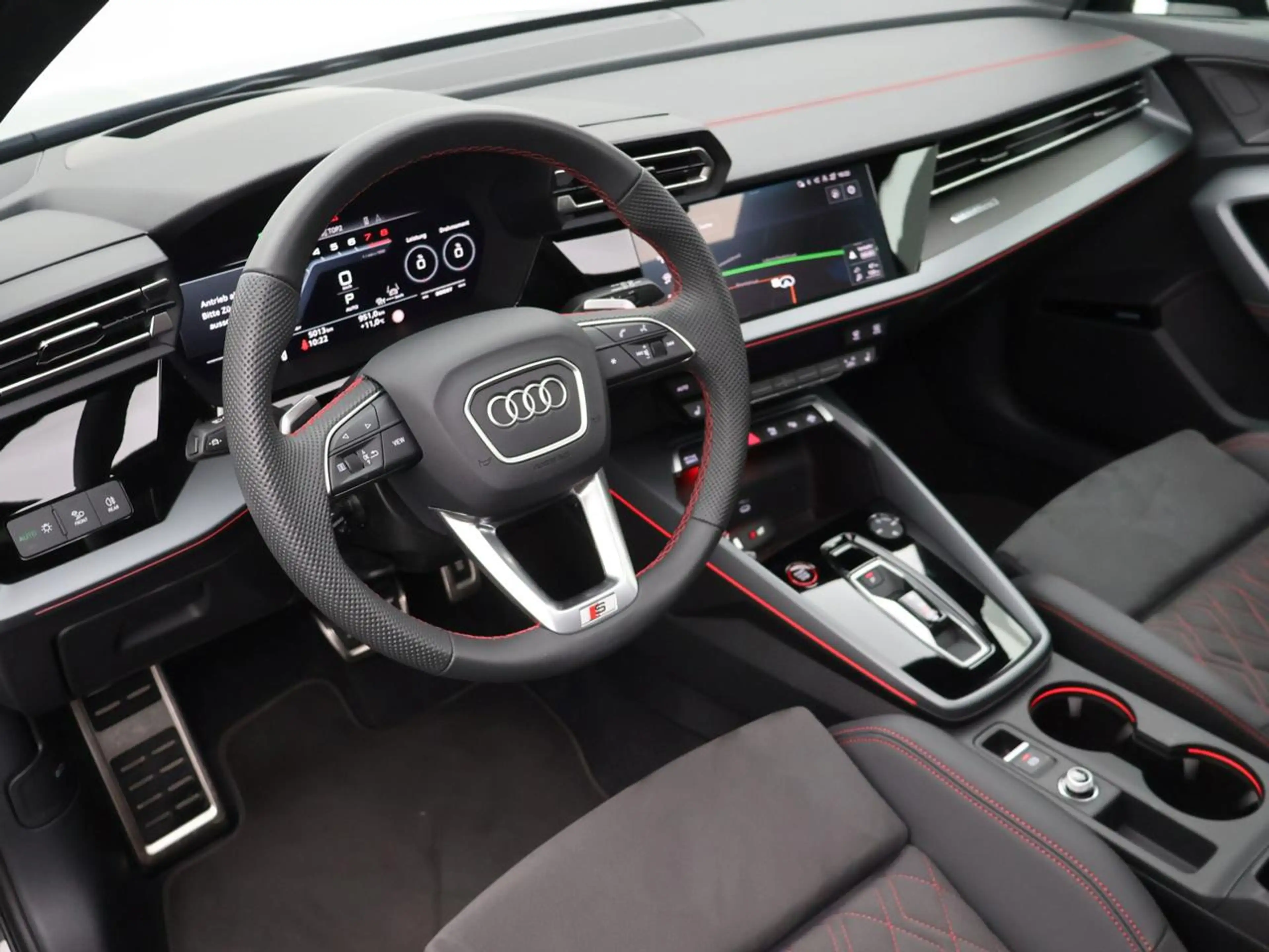 Audi S3 2.0TFSI Quattro *AUTOMAAT*PANODAK*SPORTZETELS*LEDER*ALCANTARA*360° CAMERA*CRUISE*PDC*NAVI*APP-CONNECT*...* — photo 12