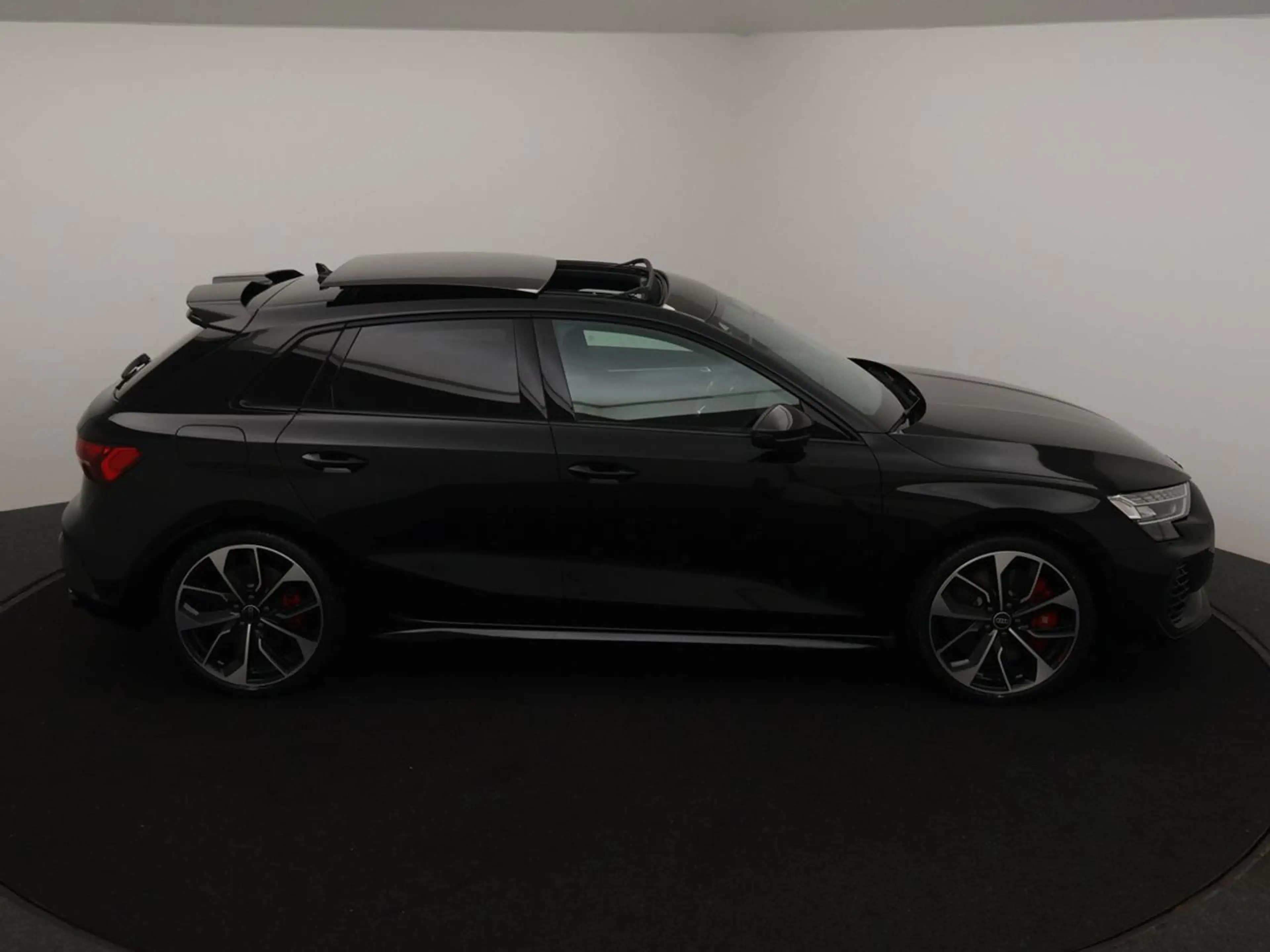 Audi S3 2.0TFSI Quattro *AUTOMAAT*PANODAK*SPORTZETELS*LEDER*ALCANTARA*360° CAMERA*CRUISE*PDC*NAVI*APP-CONNECT*...* — photo 7