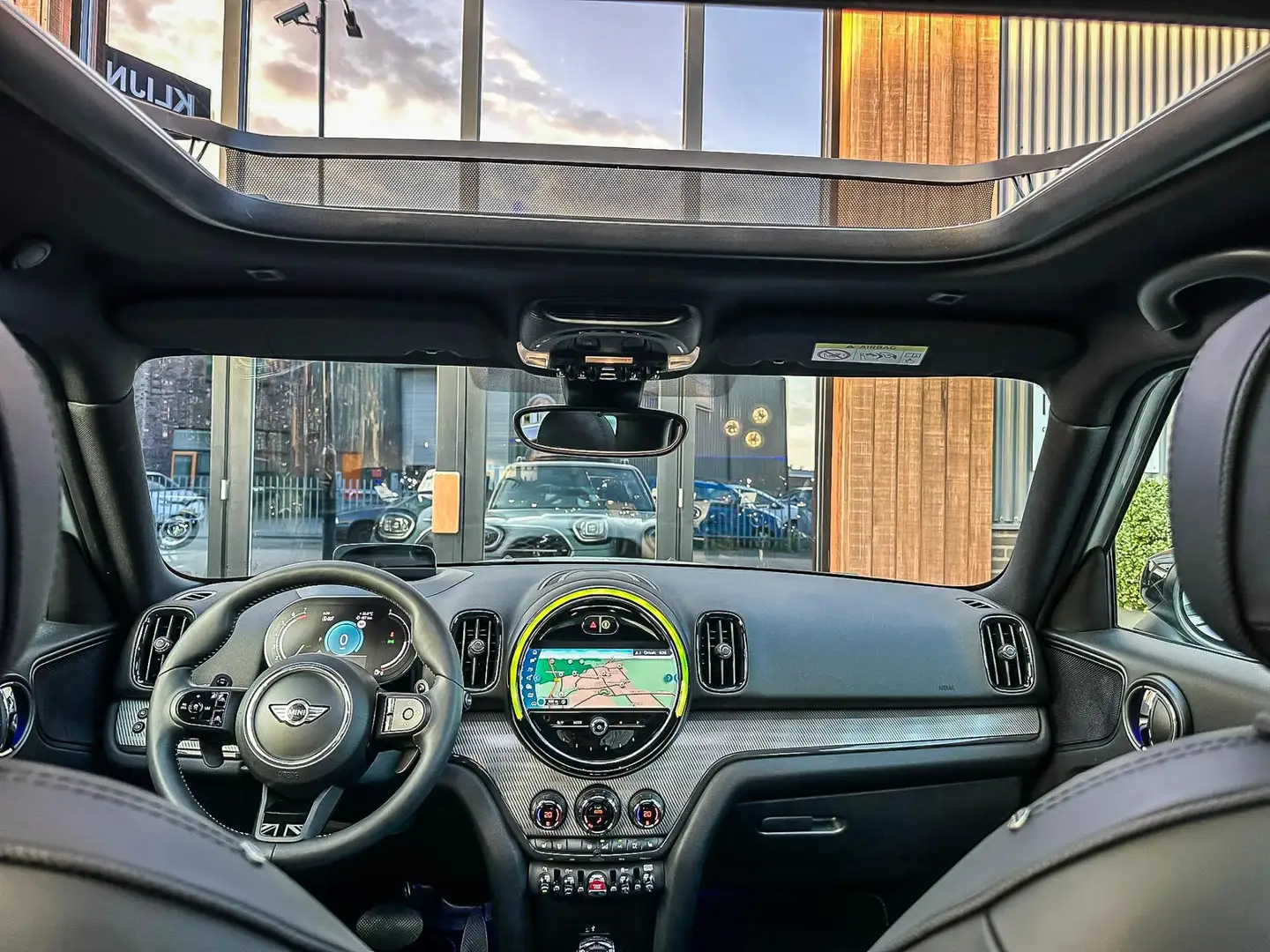 MINI Cooper S Countryman Mini 2.0 ALL4 MINI Yours F1 Aut 178pk/Leer/Memory/ Ezüst - 2