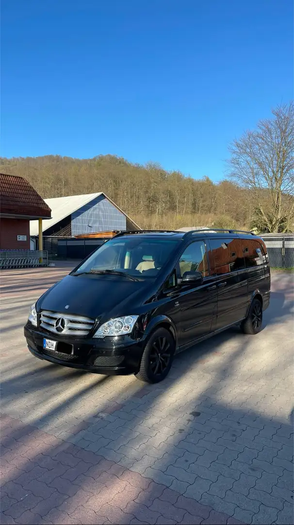 Mercedes-Benz Viano 3.0 CDI 224PS, DPF lang Automatik Ambiente Edition Schwarz - 1