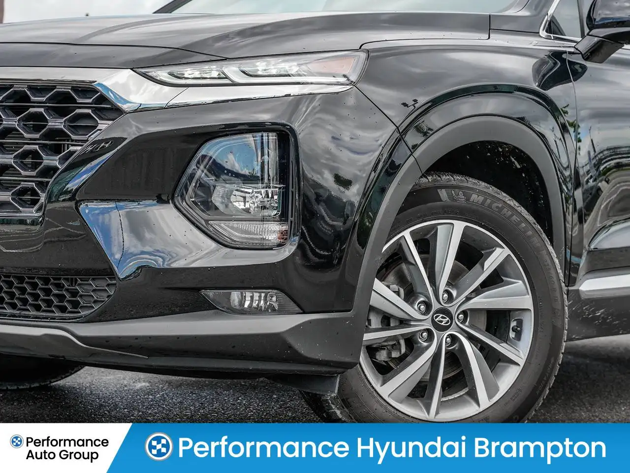 Hyundai SANTA FE photo Hyundai SANTA FE