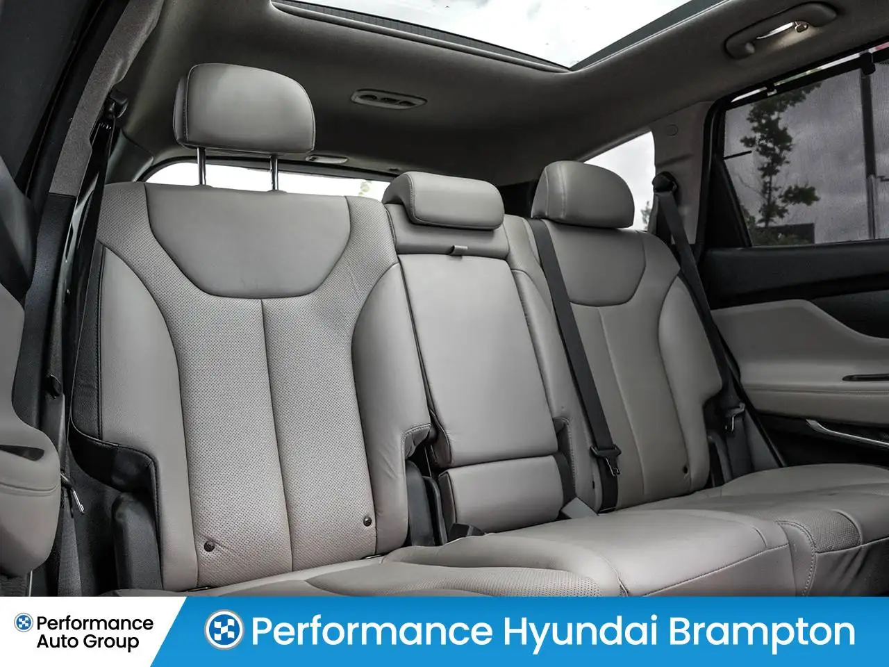 Hyundai SANTA FE photo Hyundai SANTA FE