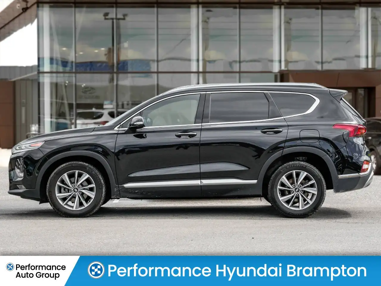 Hyundai SANTA FE photo Hyundai SANTA FE