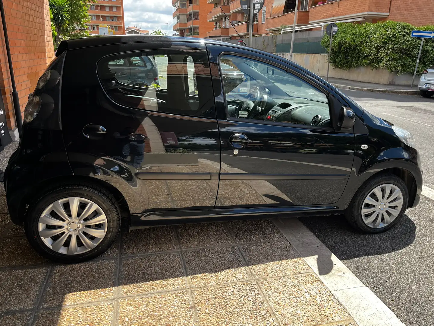Citroen C1 5p 1.0 AmiC1 Nero - 2