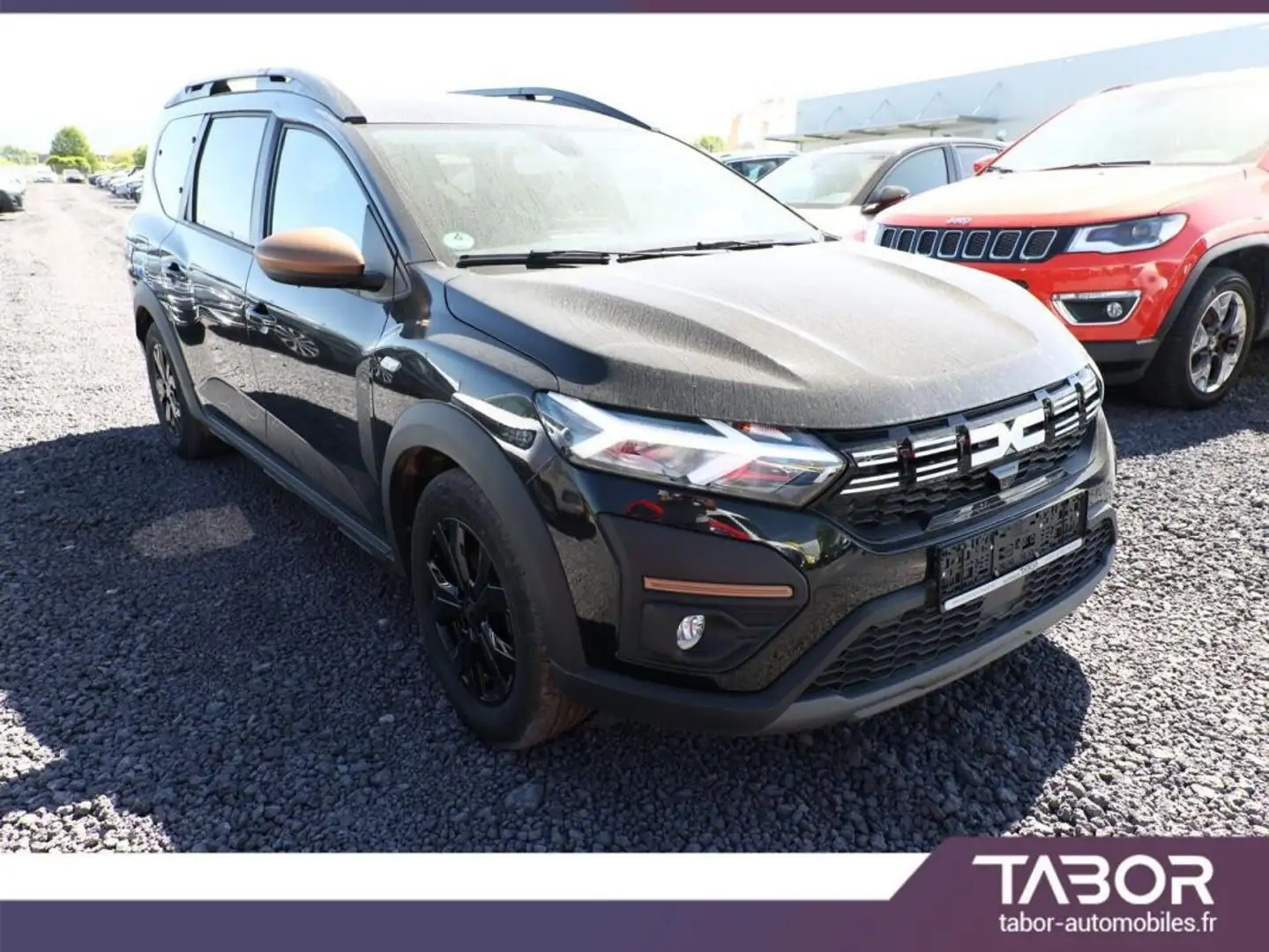 Dacia Jogger E-TECH 140 Aut. Extreme 7pl radars crna - 2
