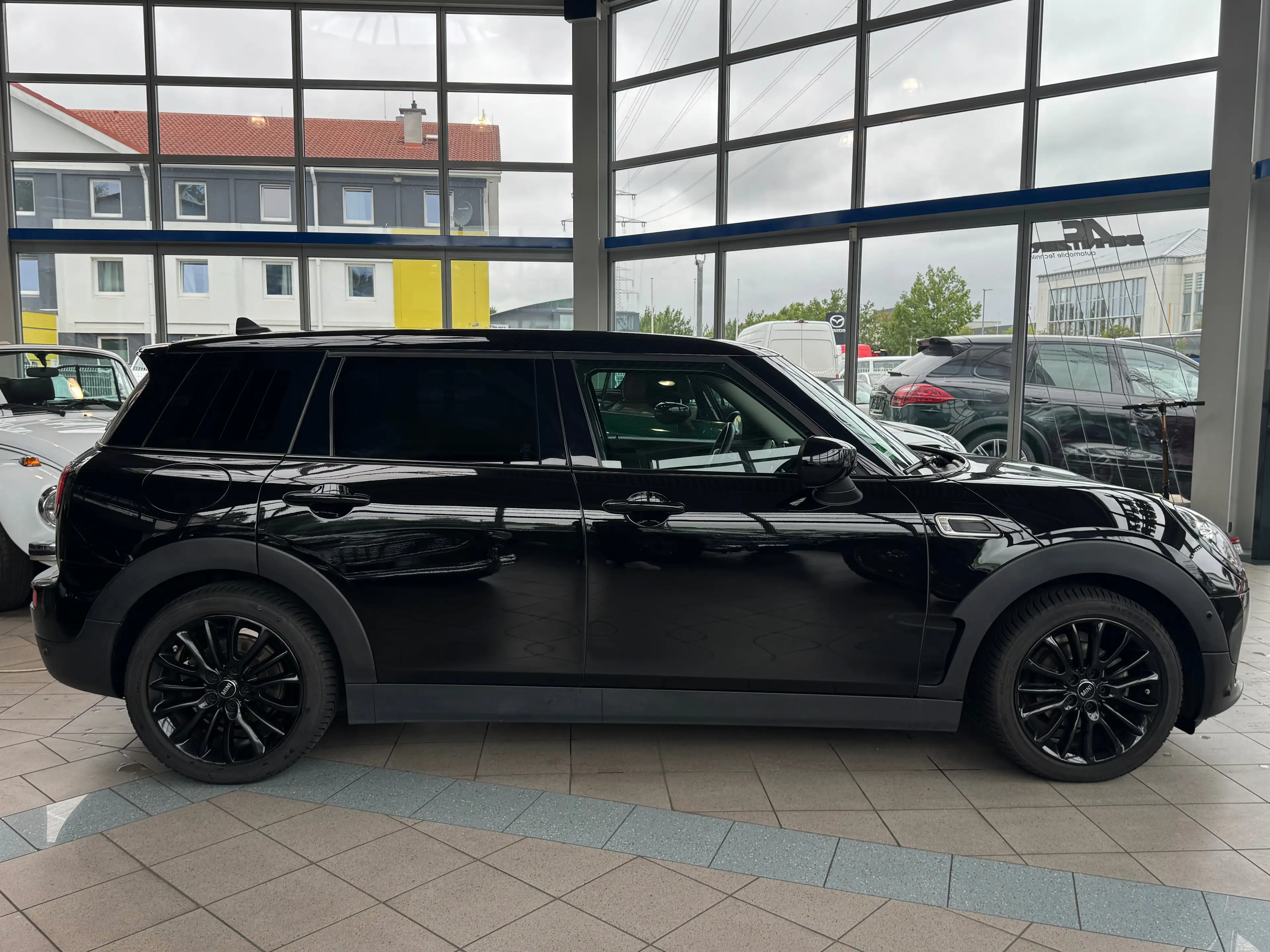 MINI One Clubman NAVI/CARPLAY/2.HAND/UNIONJACK/AUTOM. — photo 13