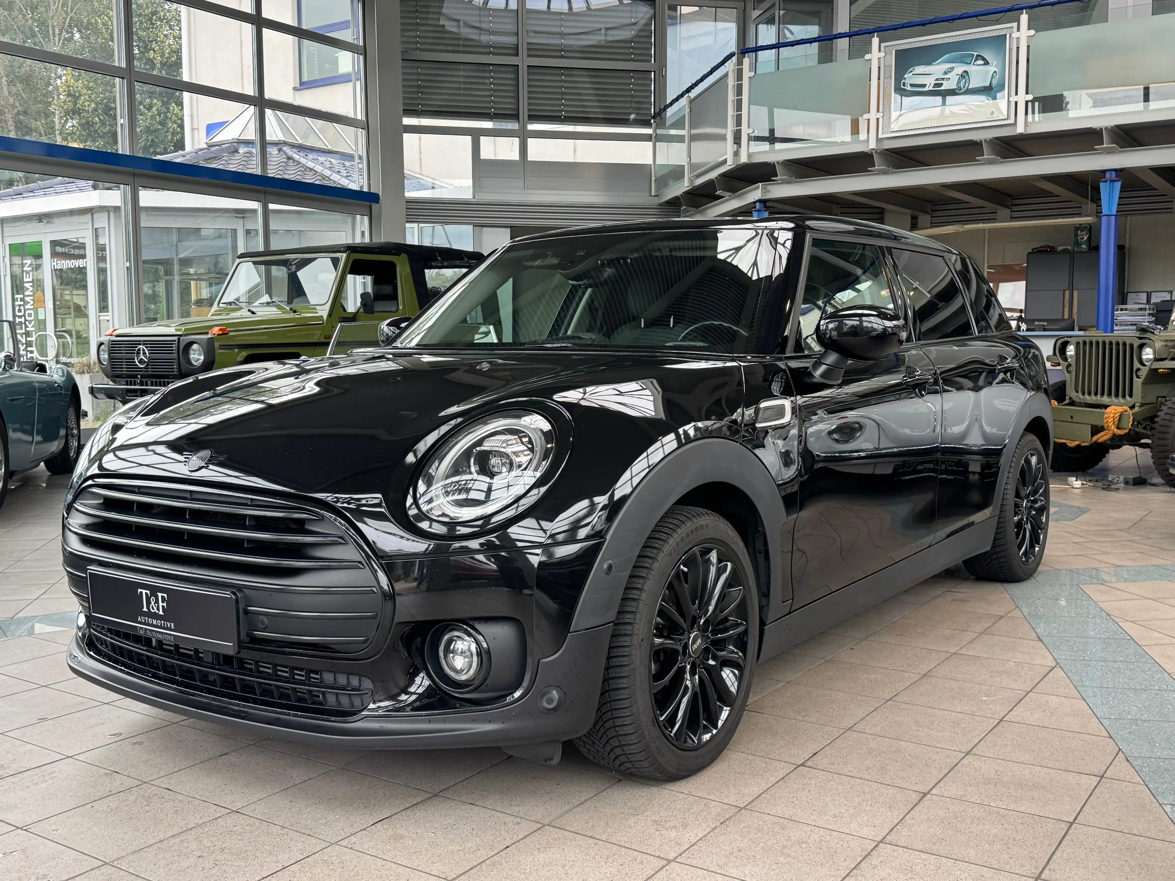 MINI One Clubman NAVI/CARPLAY/2.HAND/UNIONJACK/AUTOM. — photo 2