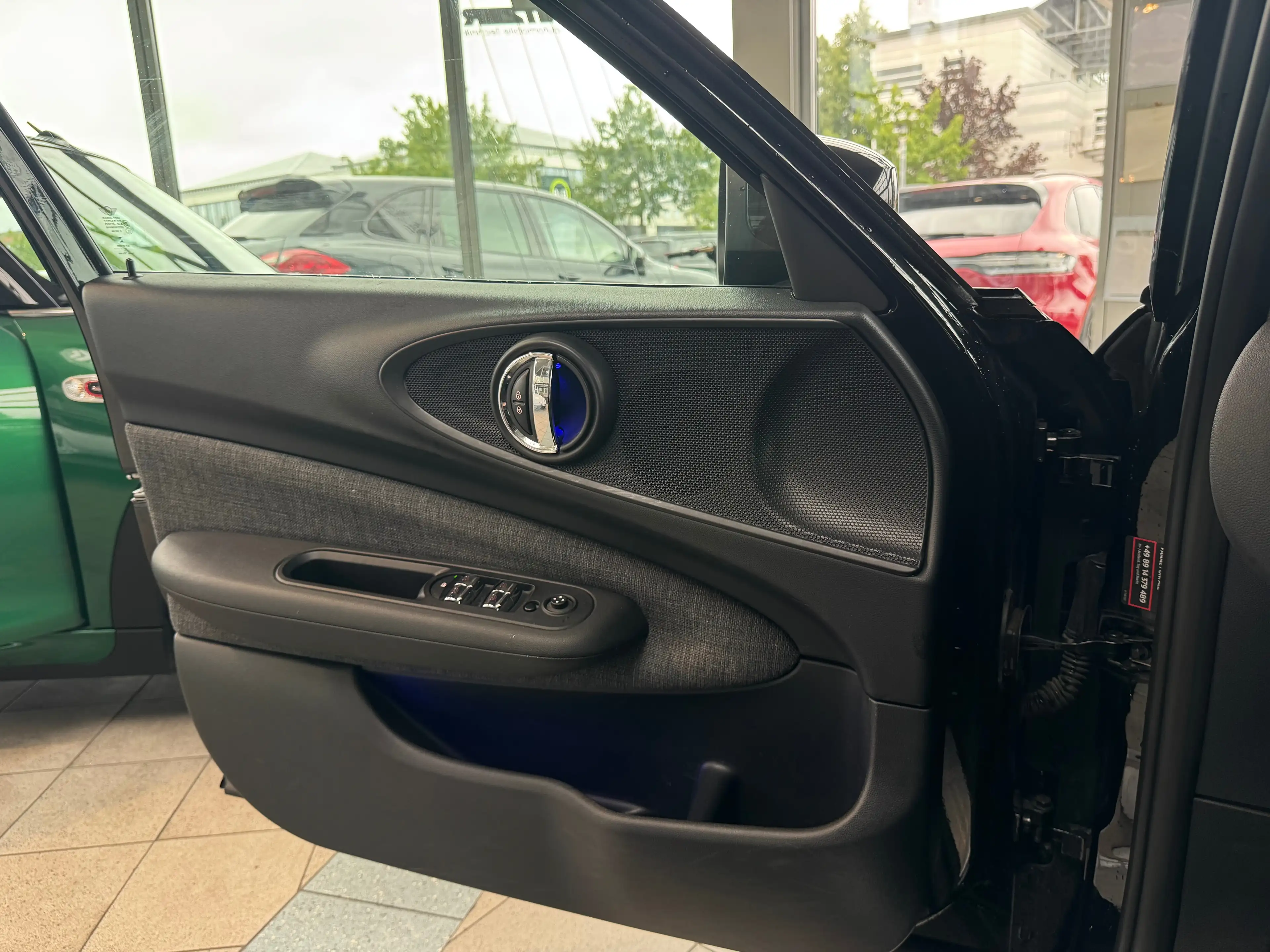 MINI One Clubman NAVI/CARPLAY/2.HAND/UNIONJACK/AUTOM. — photo 27