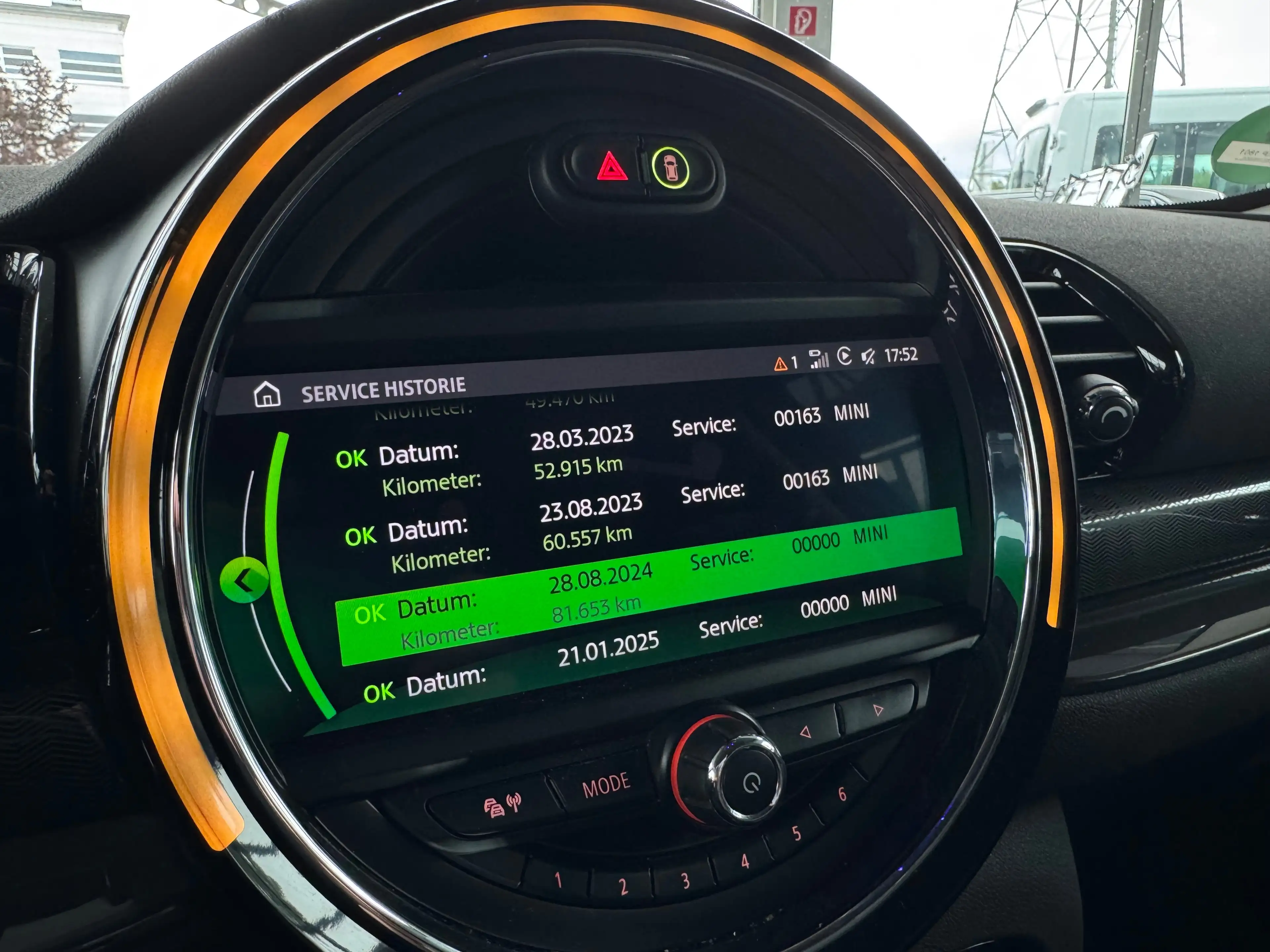 MINI One Clubman NAVI/CARPLAY/2.HAND/UNIONJACK/AUTOM. — photo 31