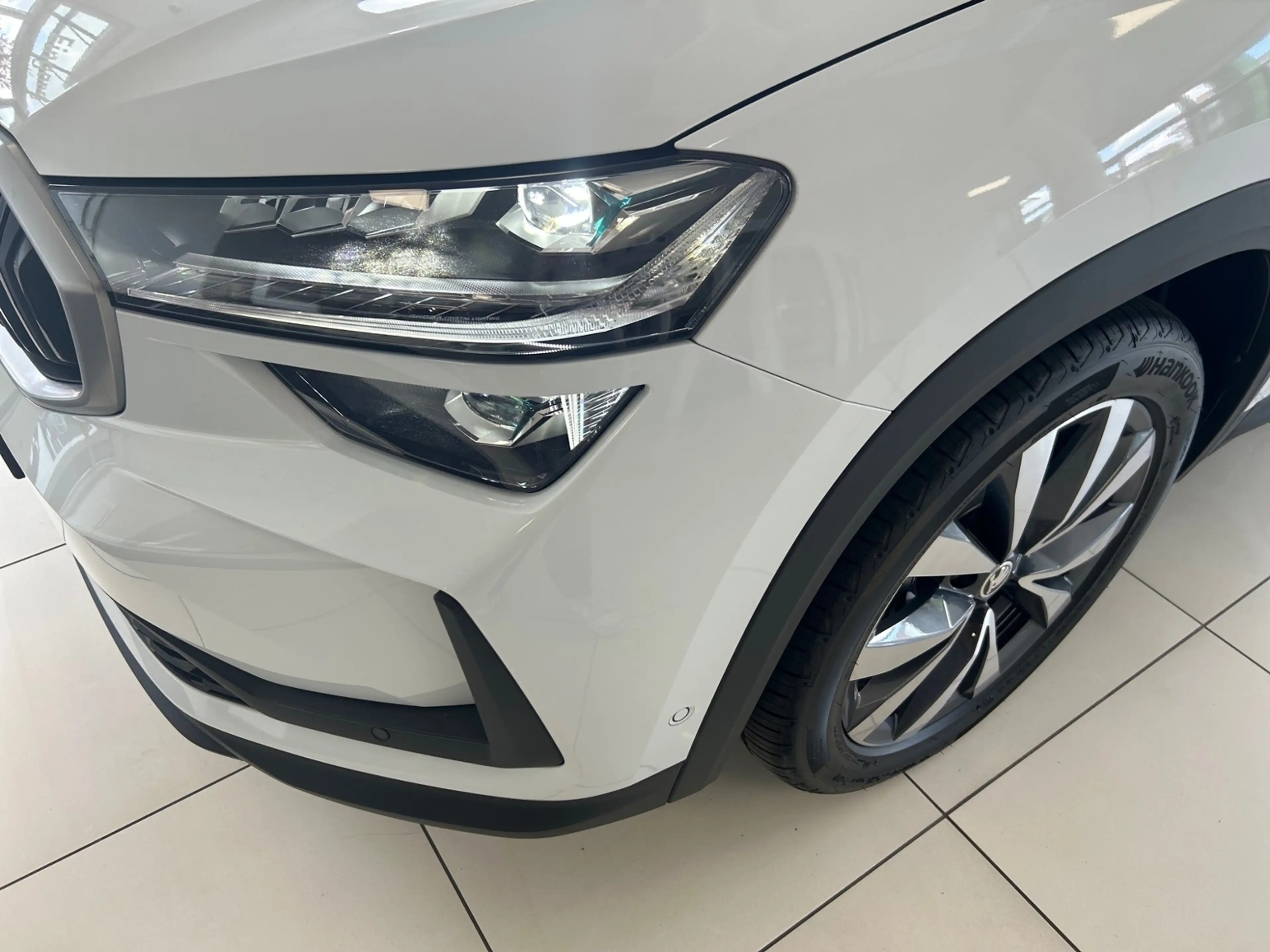 Skoda Kodiaq Selection 2.0 TDI DSG +AHK +RKAM +SHZ +NAVI +LED — photo 7