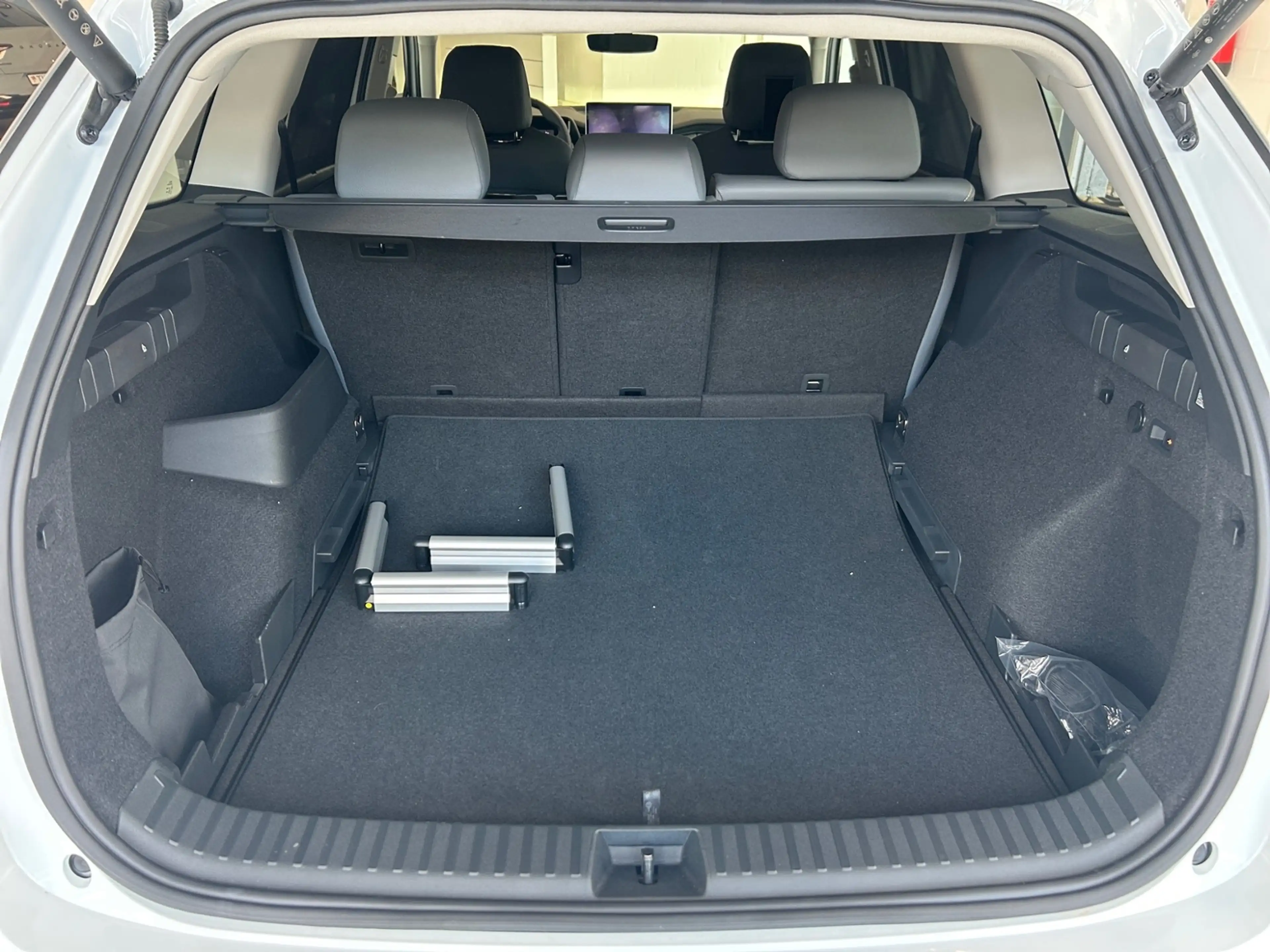 Skoda Kodiaq Selection 2.0 TDI DSG +AHK +RKAM +SHZ +NAVI +LED — photo 16