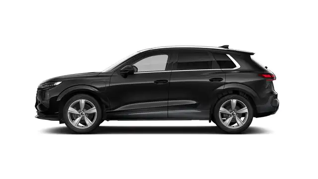 Audi Q3 view 2