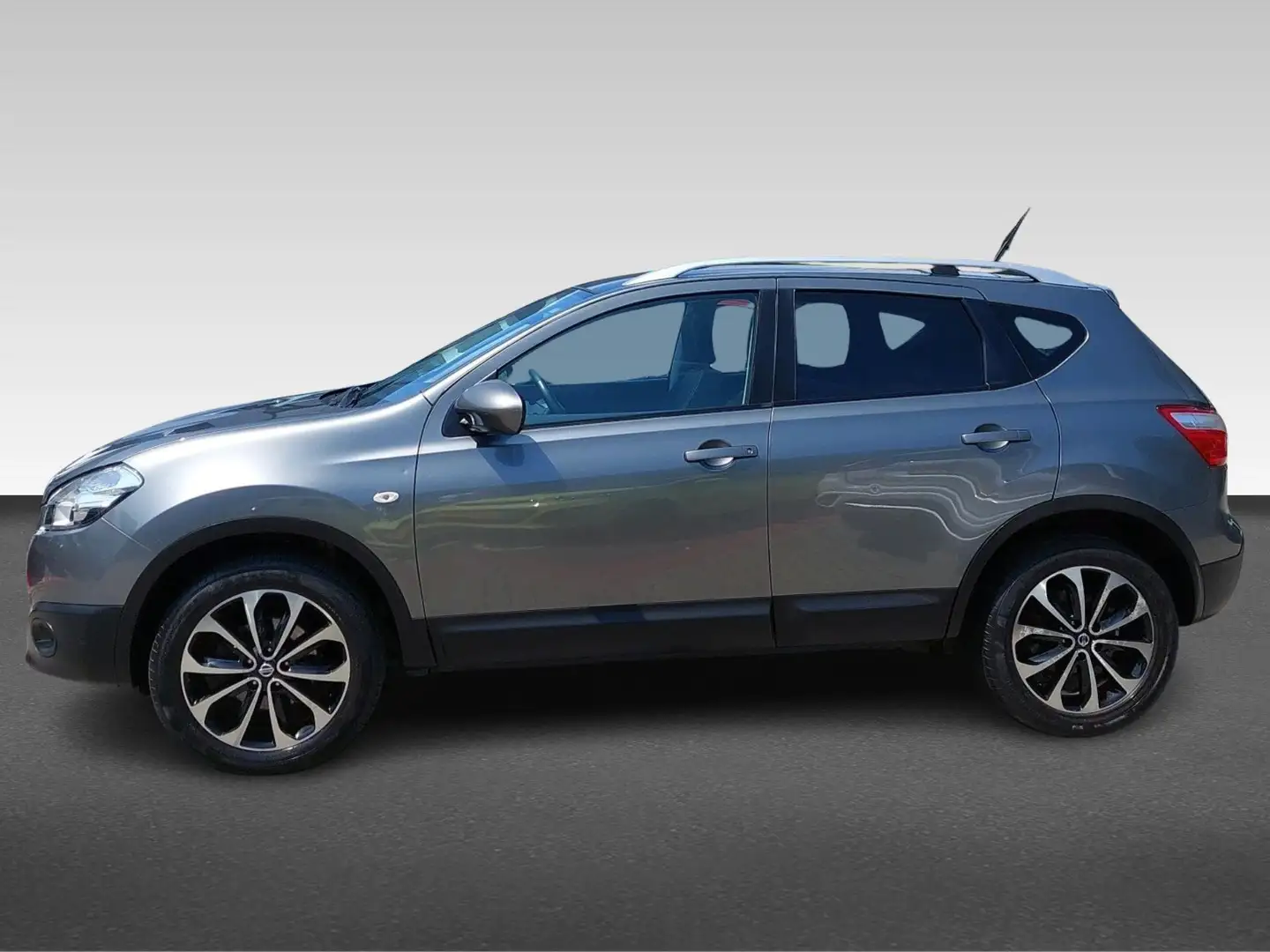Nissan Qashqai 1.6 Connect Edition Grau - 2