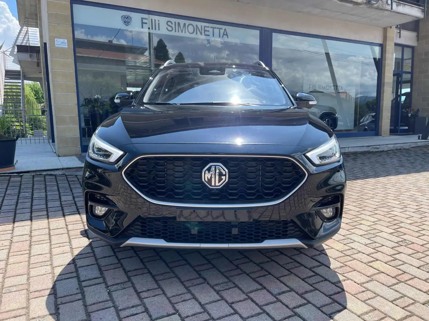 MG ZS Classic 1.5 VTi-tech Luxury - KM0 Negro - 2