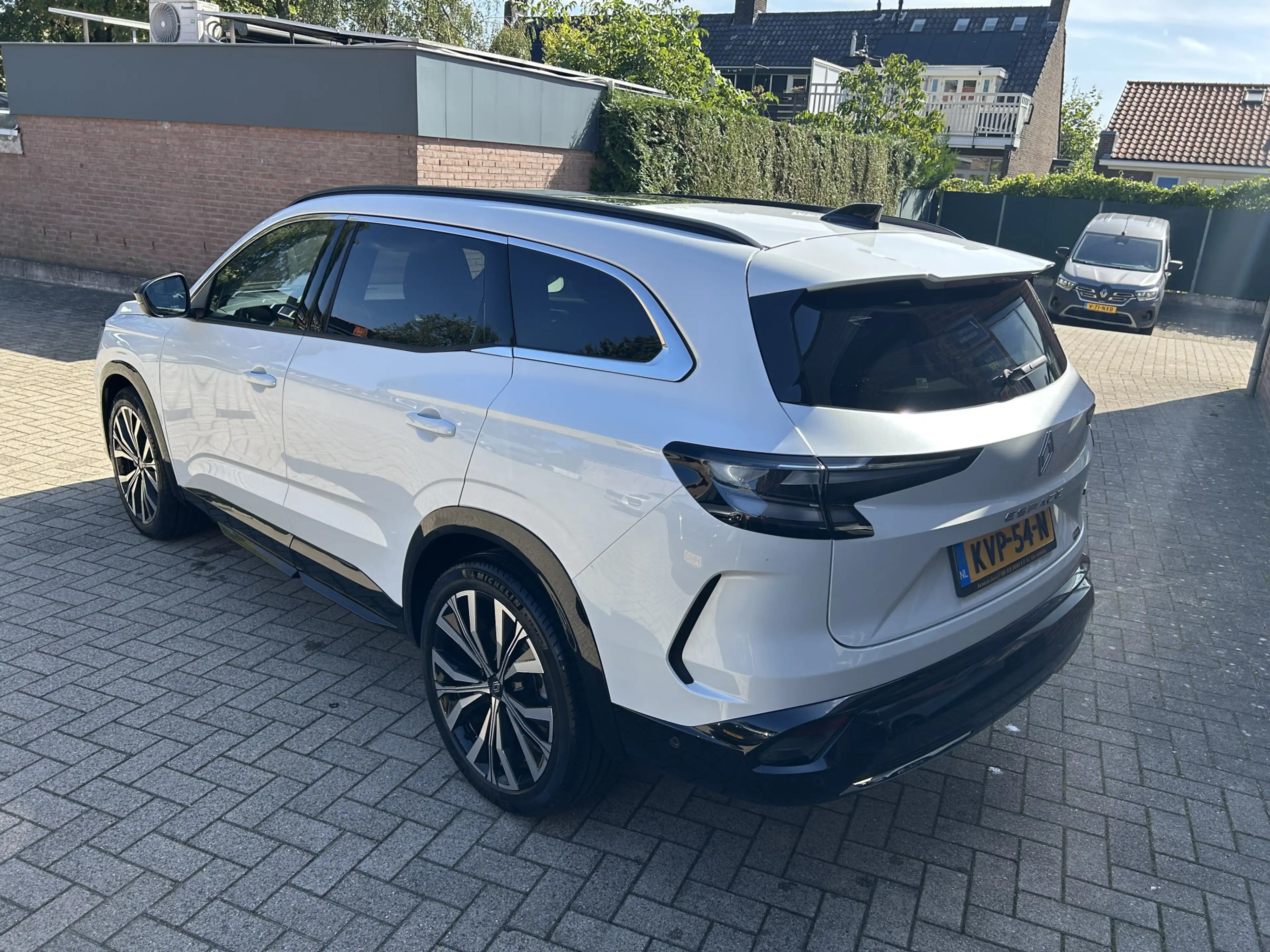 Renault Espace E-Tech full hybrid 200 iconic 5p. — photo 7