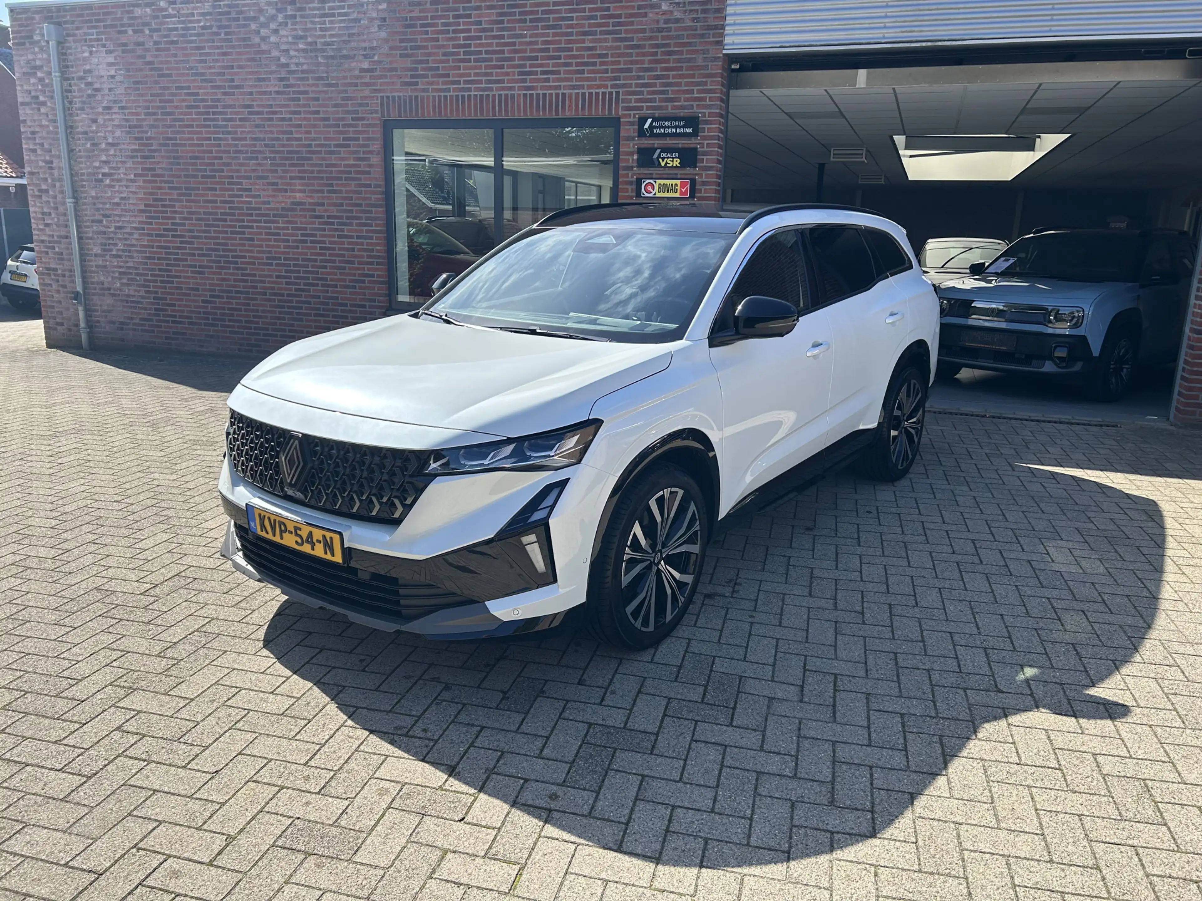 Renault Espace E-Tech full hybrid 200 iconic 5p.