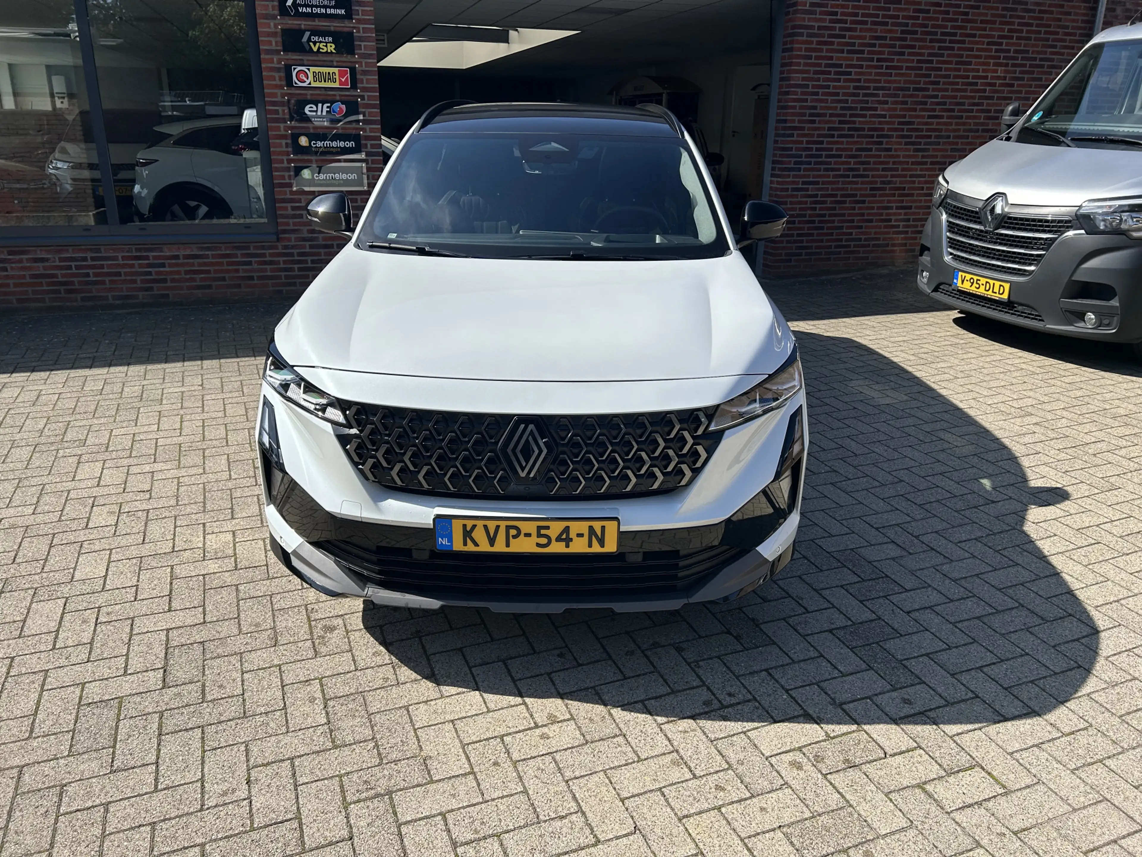 Renault Espace E-Tech full hybrid 200 iconic 5p. — photo 2