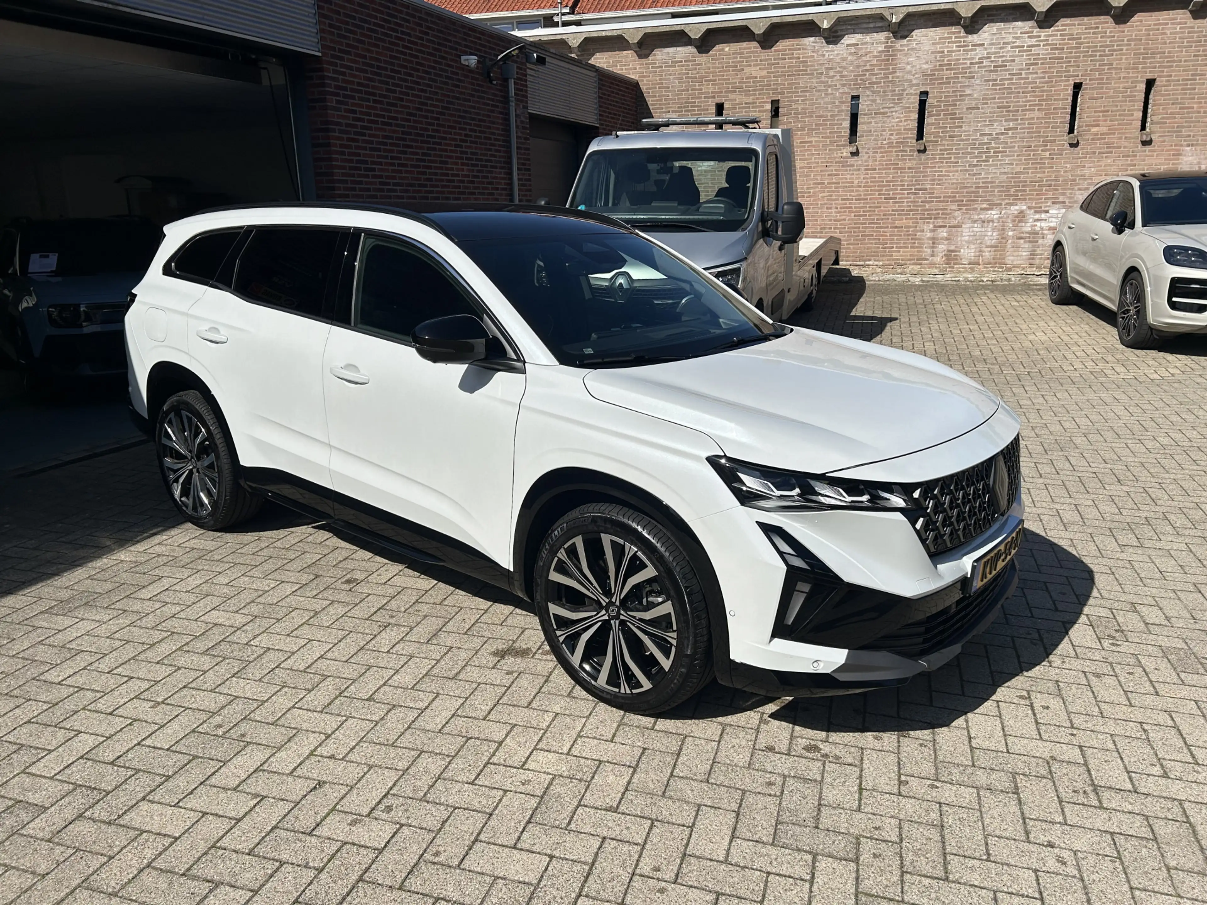 Renault Espace E-Tech full hybrid 200 iconic 5p. — photo 3