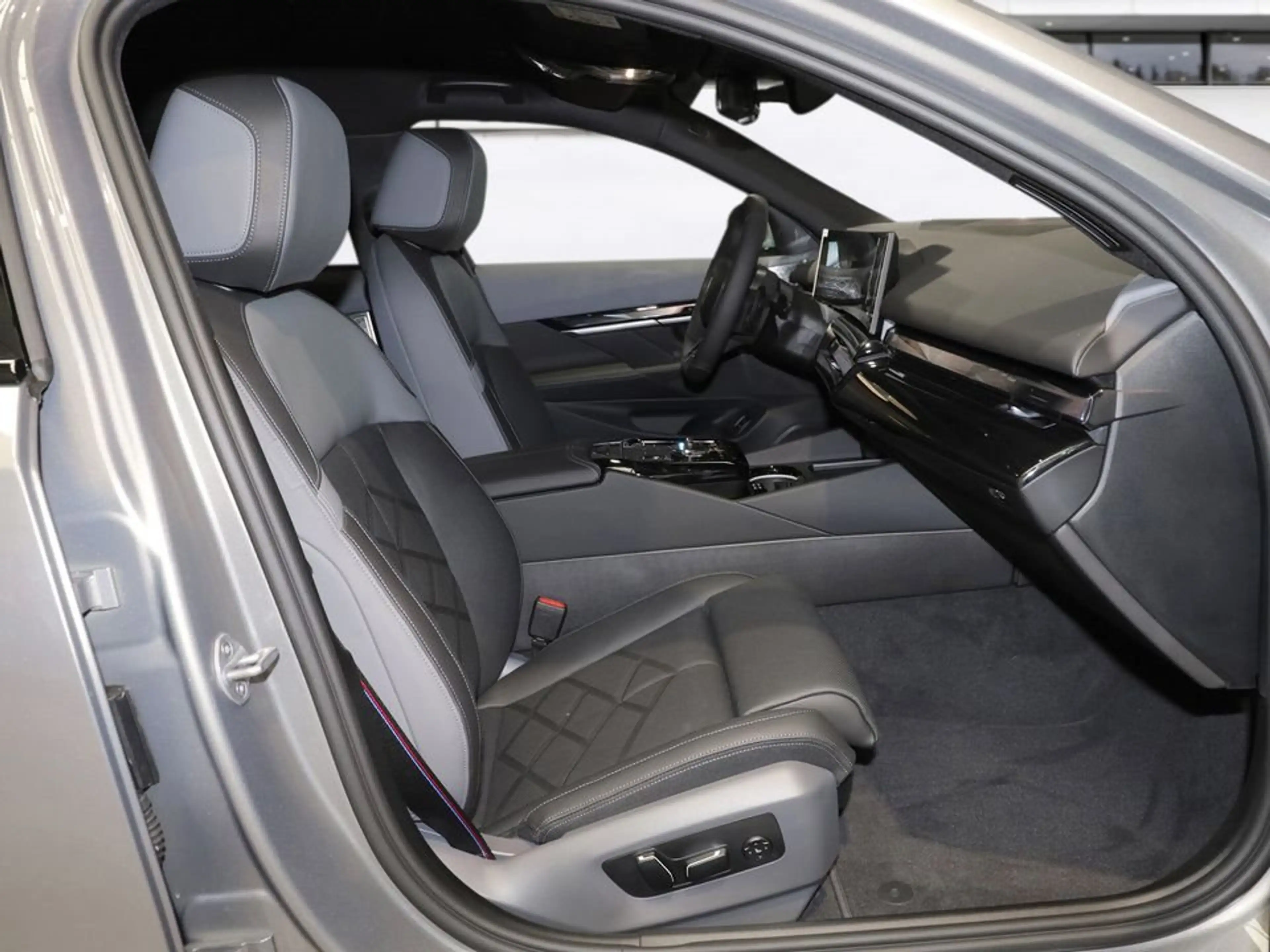 BMW 540 d xDrive M Sportpaket UPE 101.595 EUR — photo 4