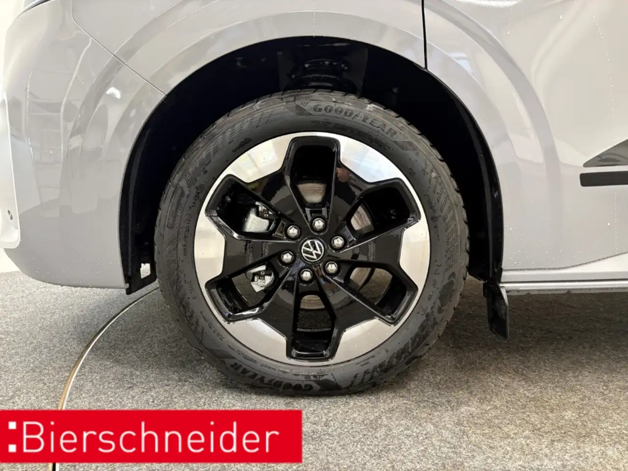 Volkswagen T7 Caravelle 2.0 TDI Edition LANG ALU 19 AHK ACC NAVI 5
