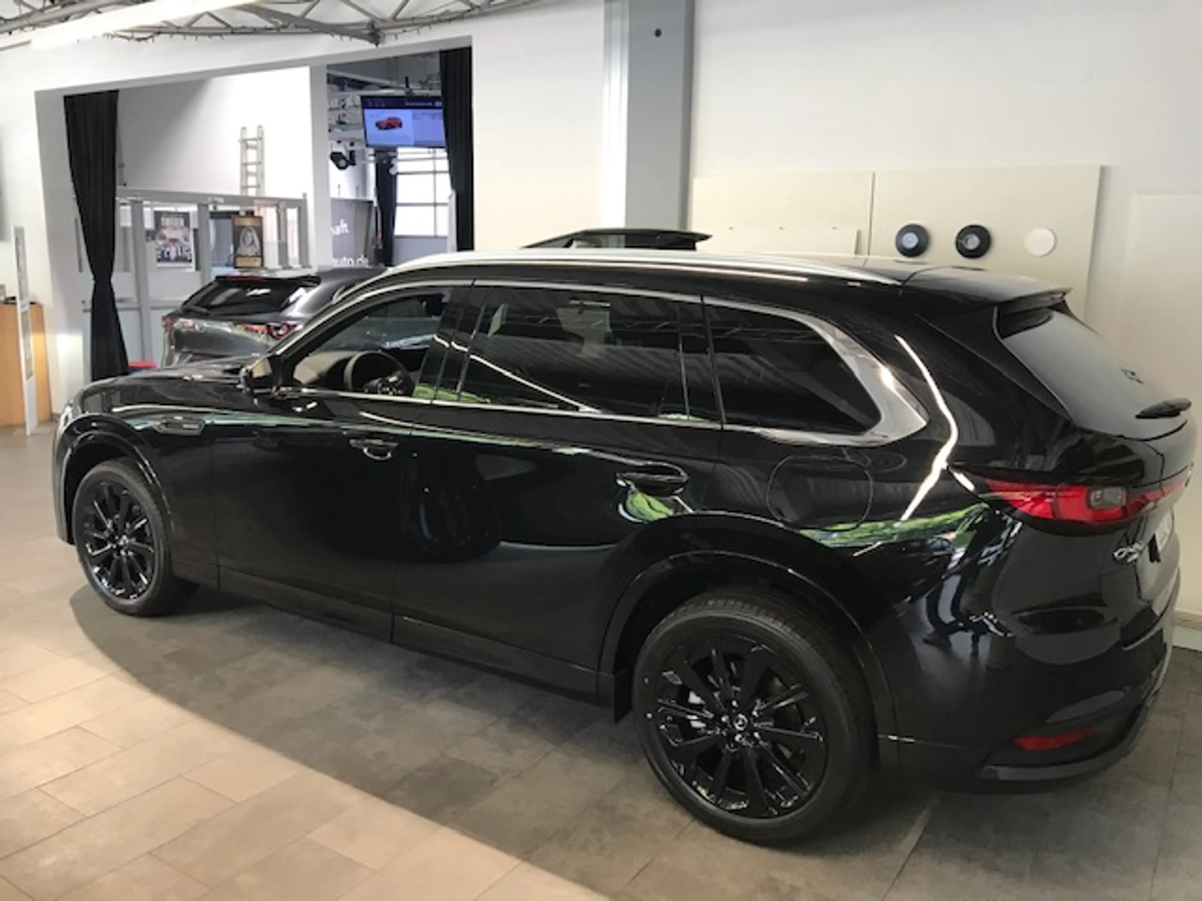Mazda CX-80 3.3L 254ps HOMURA PLUS MJ 2026 — photo 4