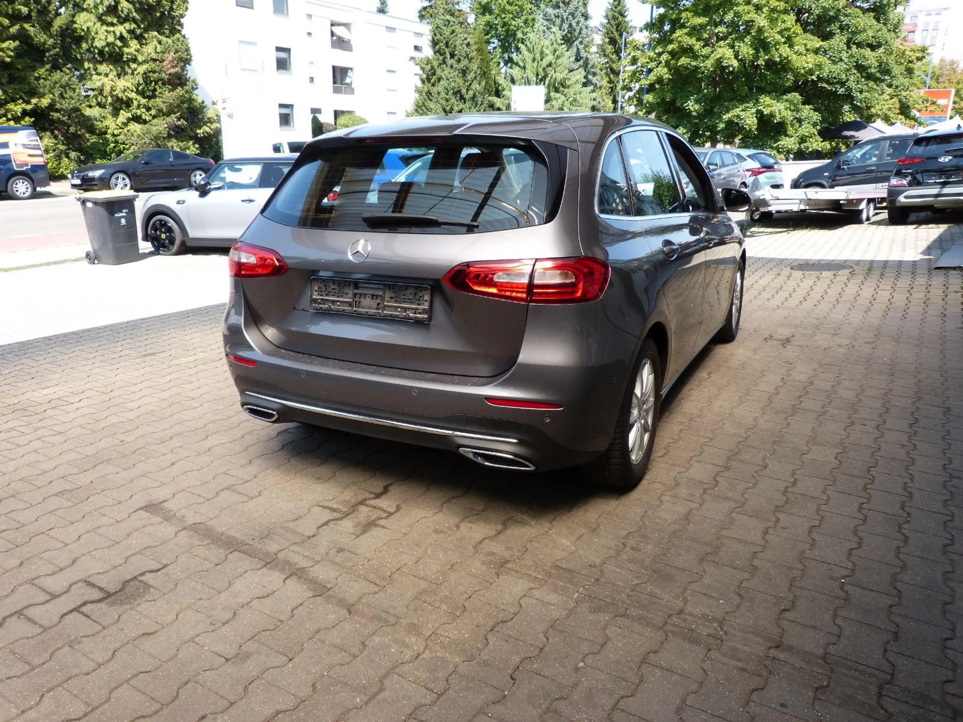 Mercedes-Benz B 180 PROGRESSIVE AHK NAVI PDC MBUX SHZ — photo 5