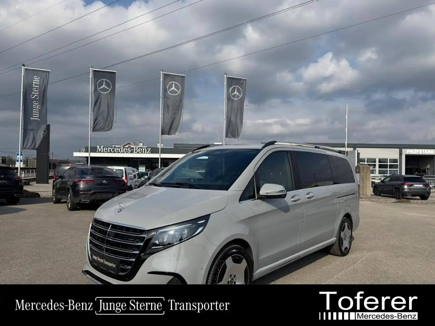 Mercedes-Benz V 300 d 4MATIC EXCLUSIVE Lang Pano Stdhzg 360° Grijs - 1