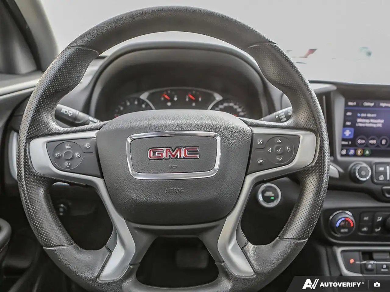 GMC Terrain снимка GMC Terrain