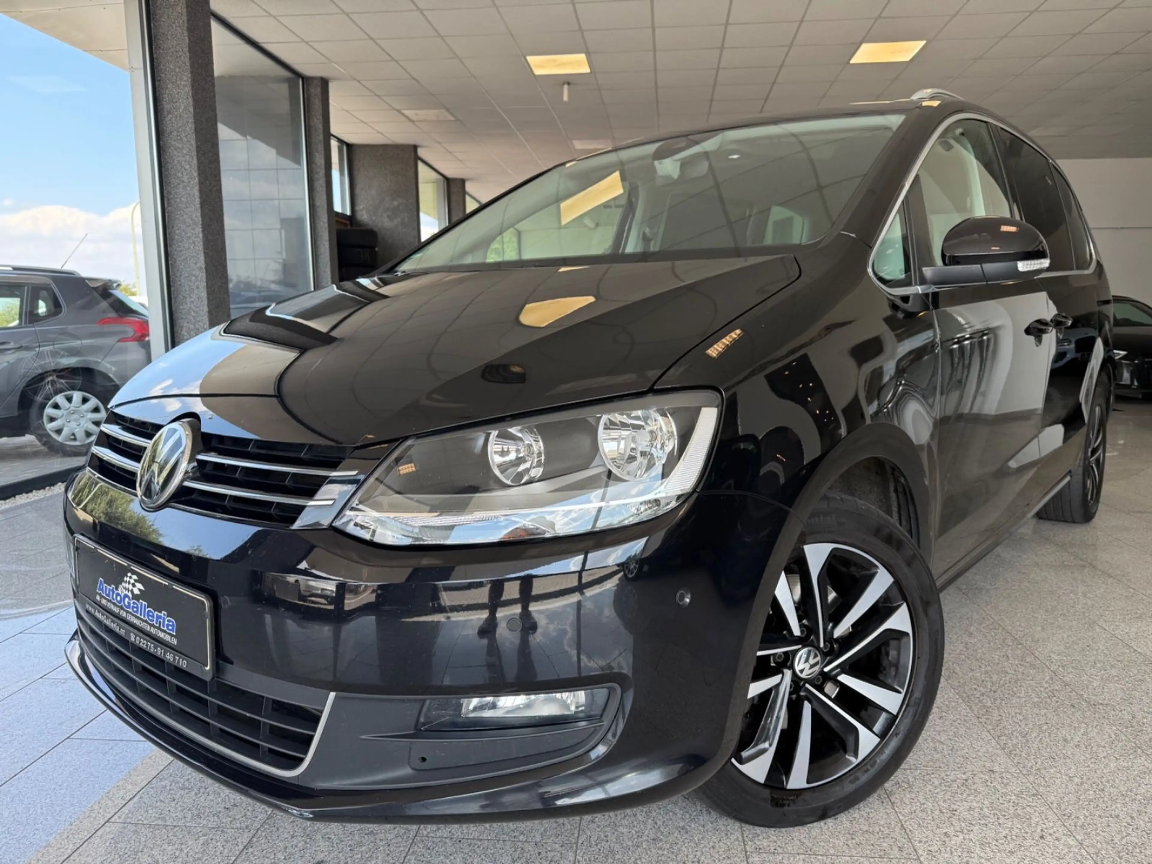 Volkswagen Sharan 2.0 TDI IQ.DRIVE Standheiz. Navi ACC AHK